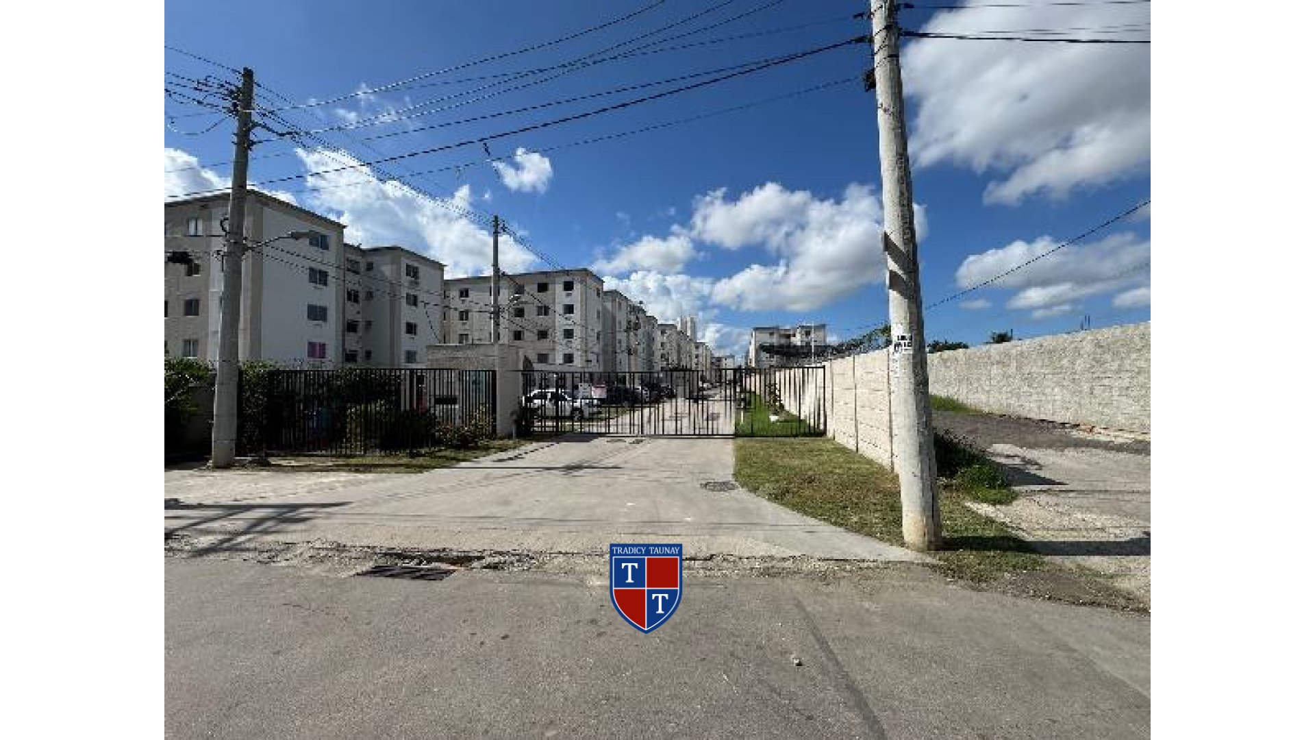 Foto 1 de APARTAMENTO em SANTA CRUZ, RIO DE JANEIRO/RJ - Imóvel Retomado CAIXA Ref 8787708066856