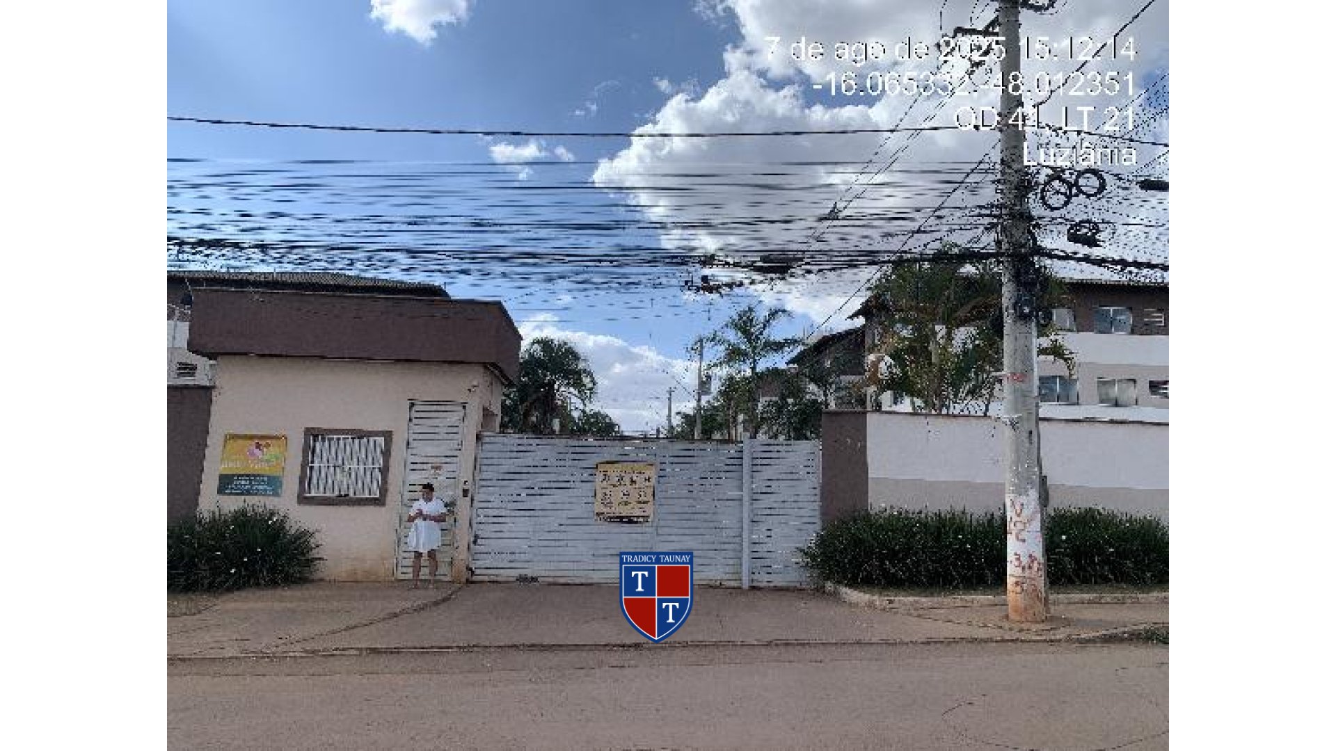 APARTAMENTO em SETOR DE CHACARAS ANHANGUERA C