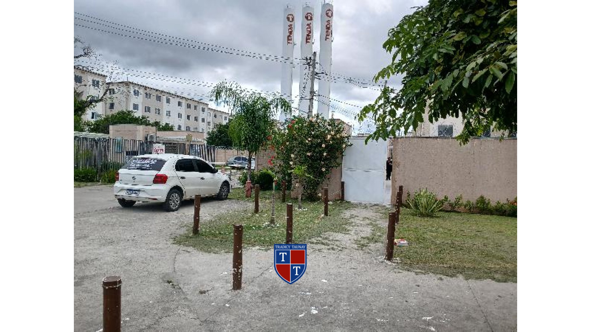 APARTAMENTO em GUARATIBA