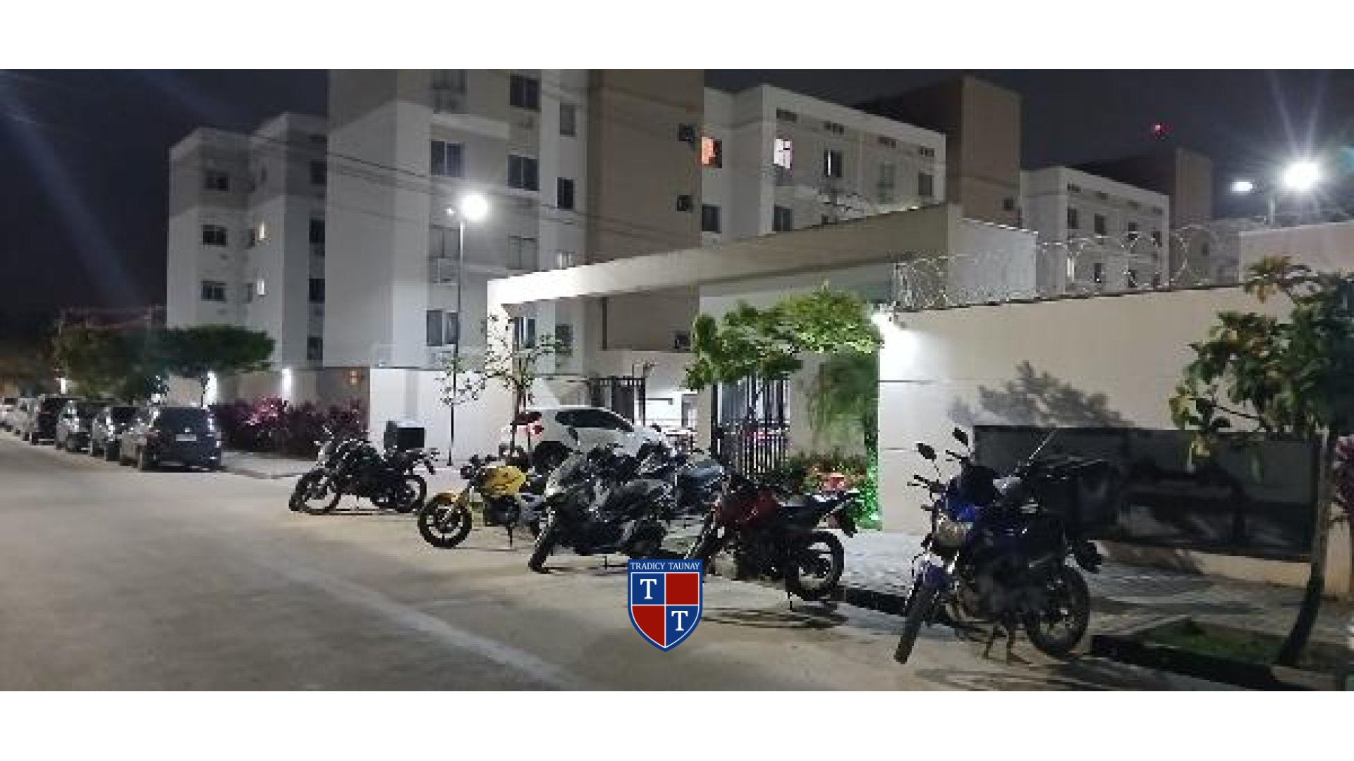 APARTAMENTO em CAMPO GRANDE
