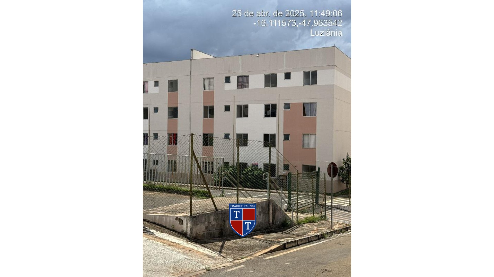 Foto 1 de APARTAMENTO em LOTEAMENTO RAQUEL PIMENTEL, LUZIANIA/GO - Imóvel Retomado CAIXA Ref 8787708229526