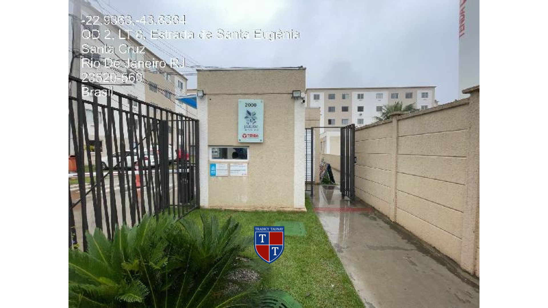 APARTAMENTO em SANTA CRUZ