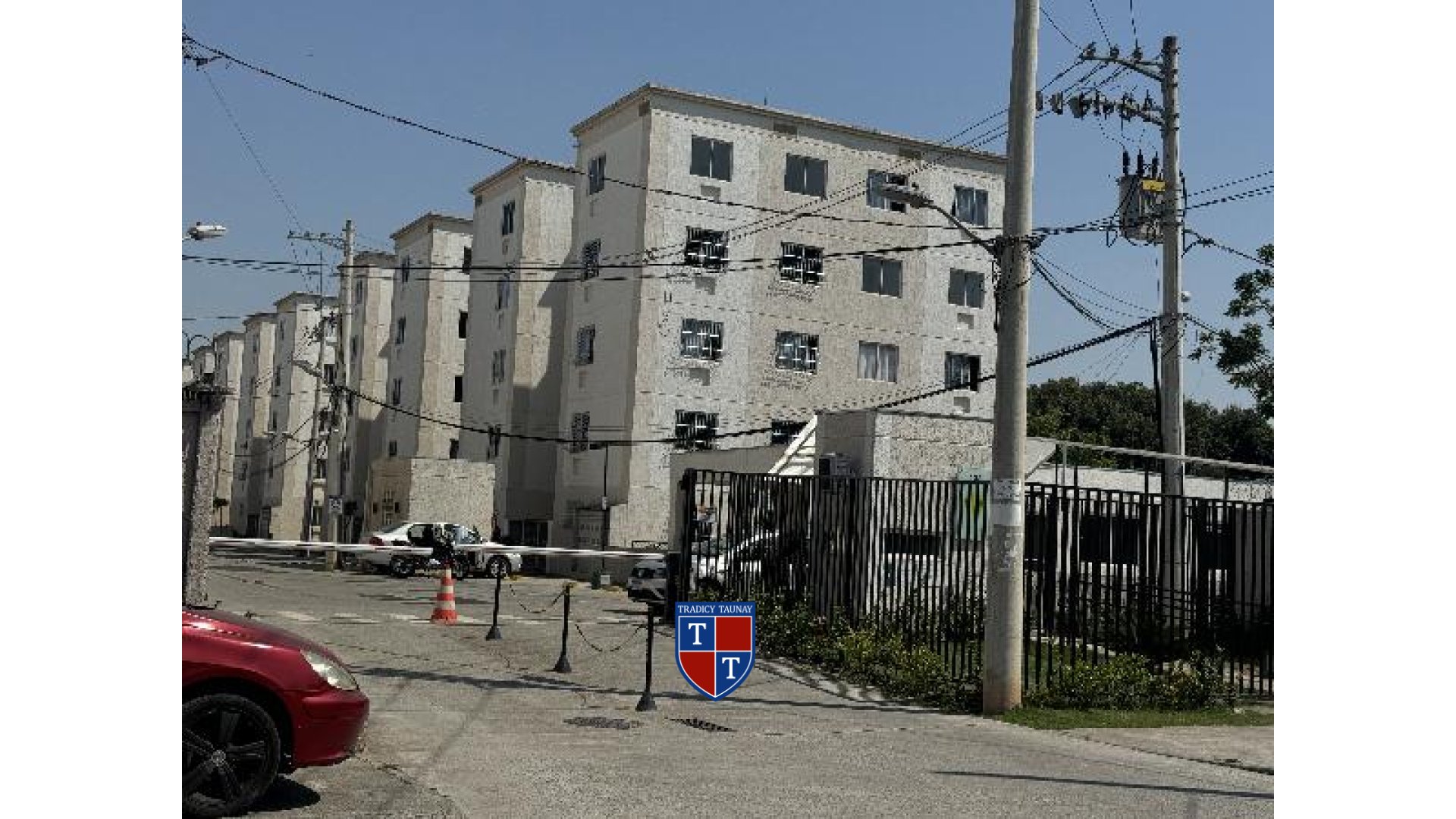 APARTAMENTO em CAMPO GRANDE