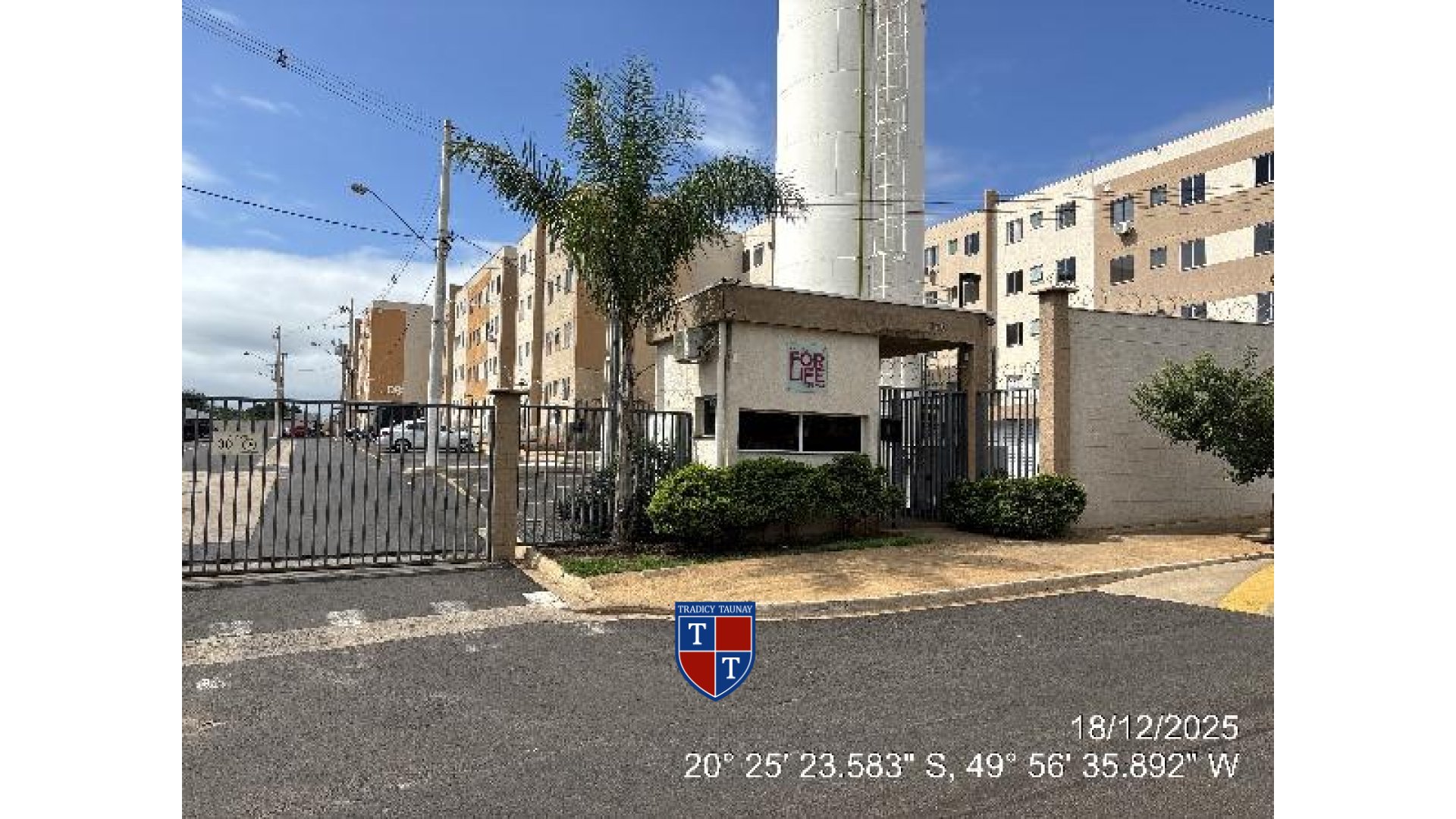 APARTAMENTO em RESIDENCIAL FORLIFE VERSATO