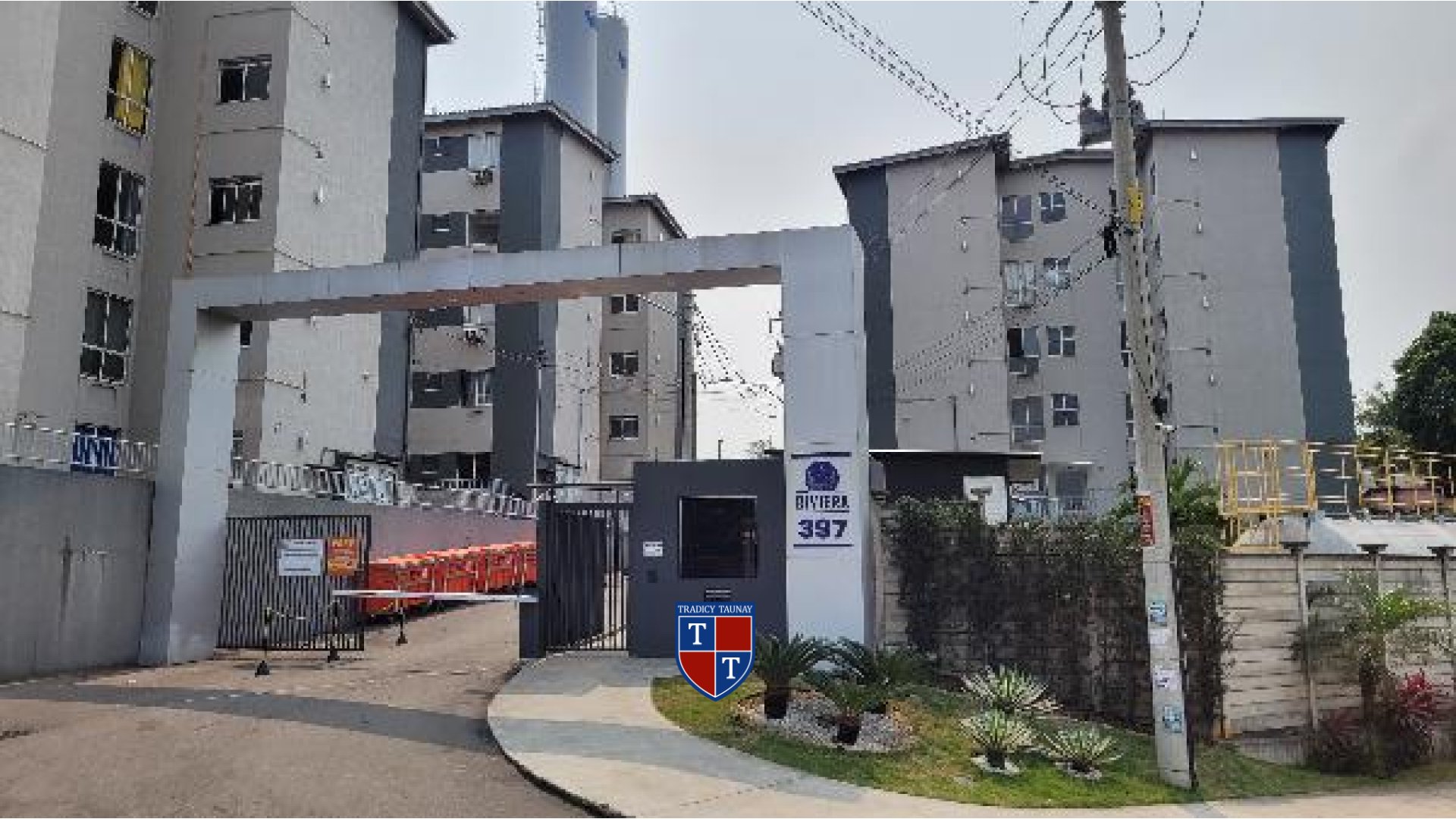 APARTAMENTO em SANTA CRUZ