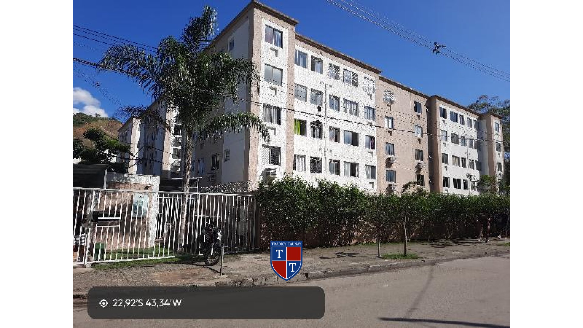 APARTAMENTO em PECHINCHA