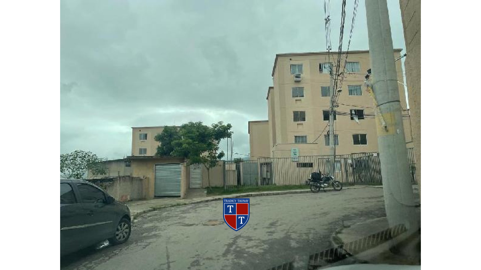 APARTAMENTO em CERAMICA