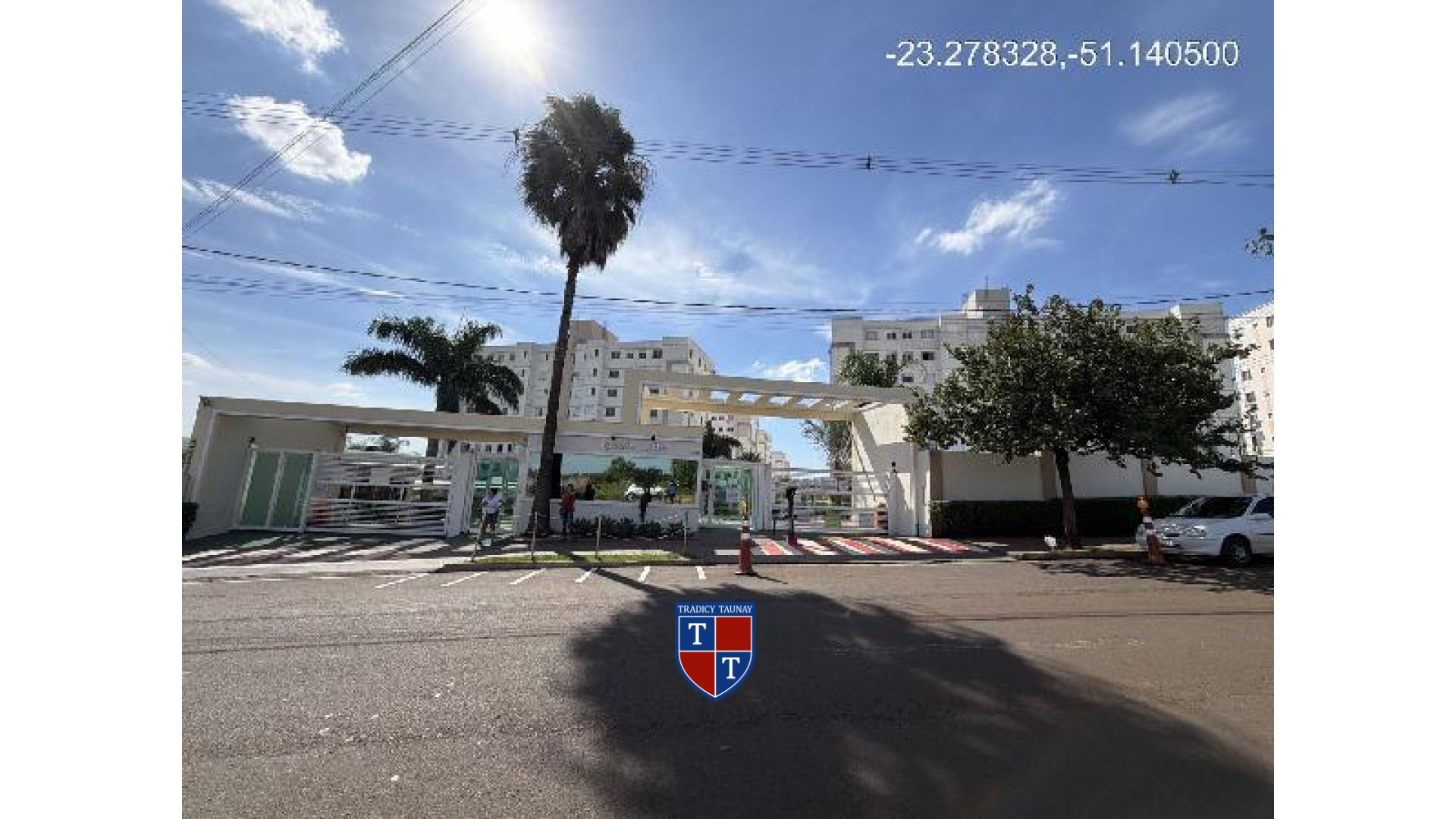 APARTAMENTO em CONJUNTO HABITACIONAL DOUTOR FARID LIBOS