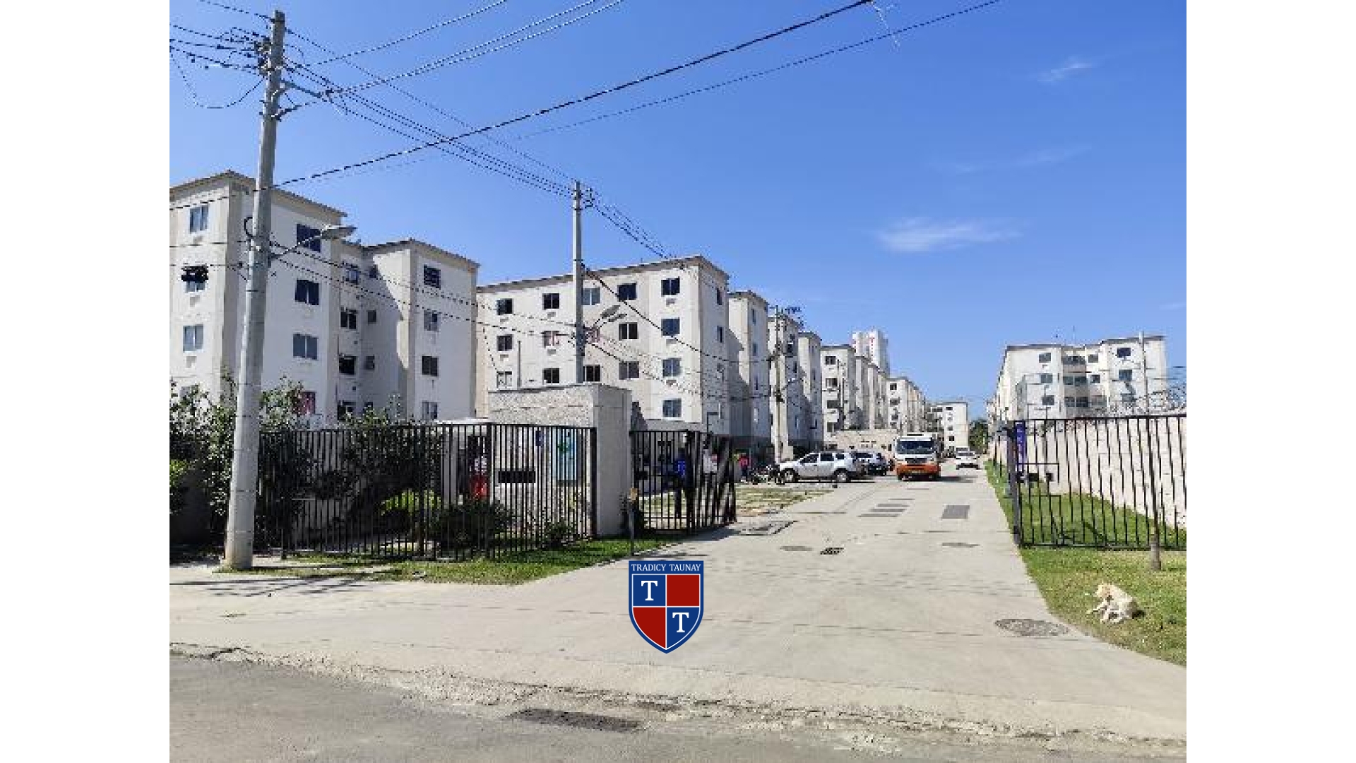 APARTAMENTO em SANTA CRUZ