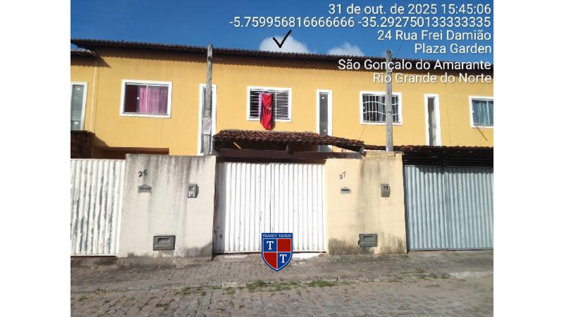 CASA em OLHO D'AGUA