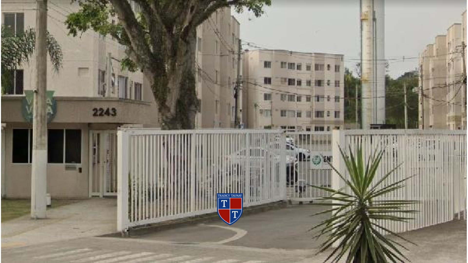 APARTAMENTO em SANTA CRUZ