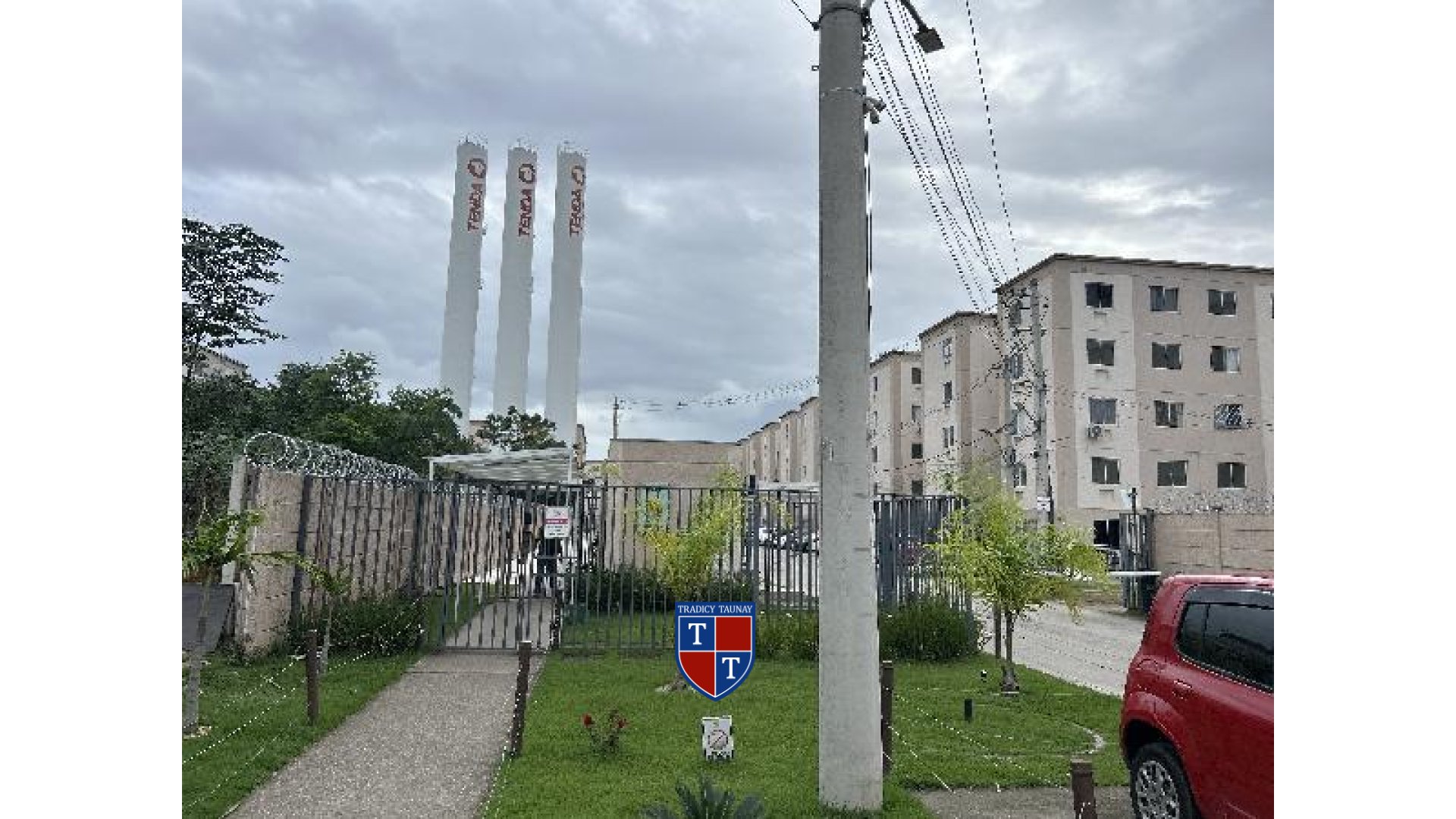 APARTAMENTO em GUARATIBA