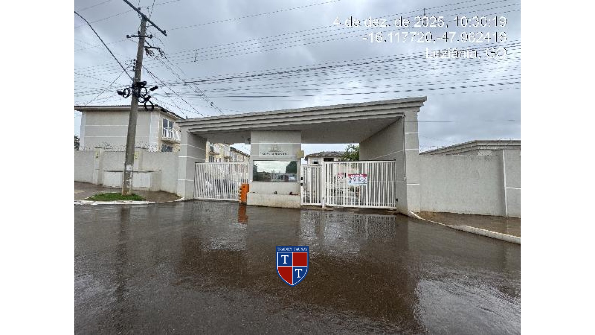 APARTAMENTO em FAZENDA SAIA VELHA