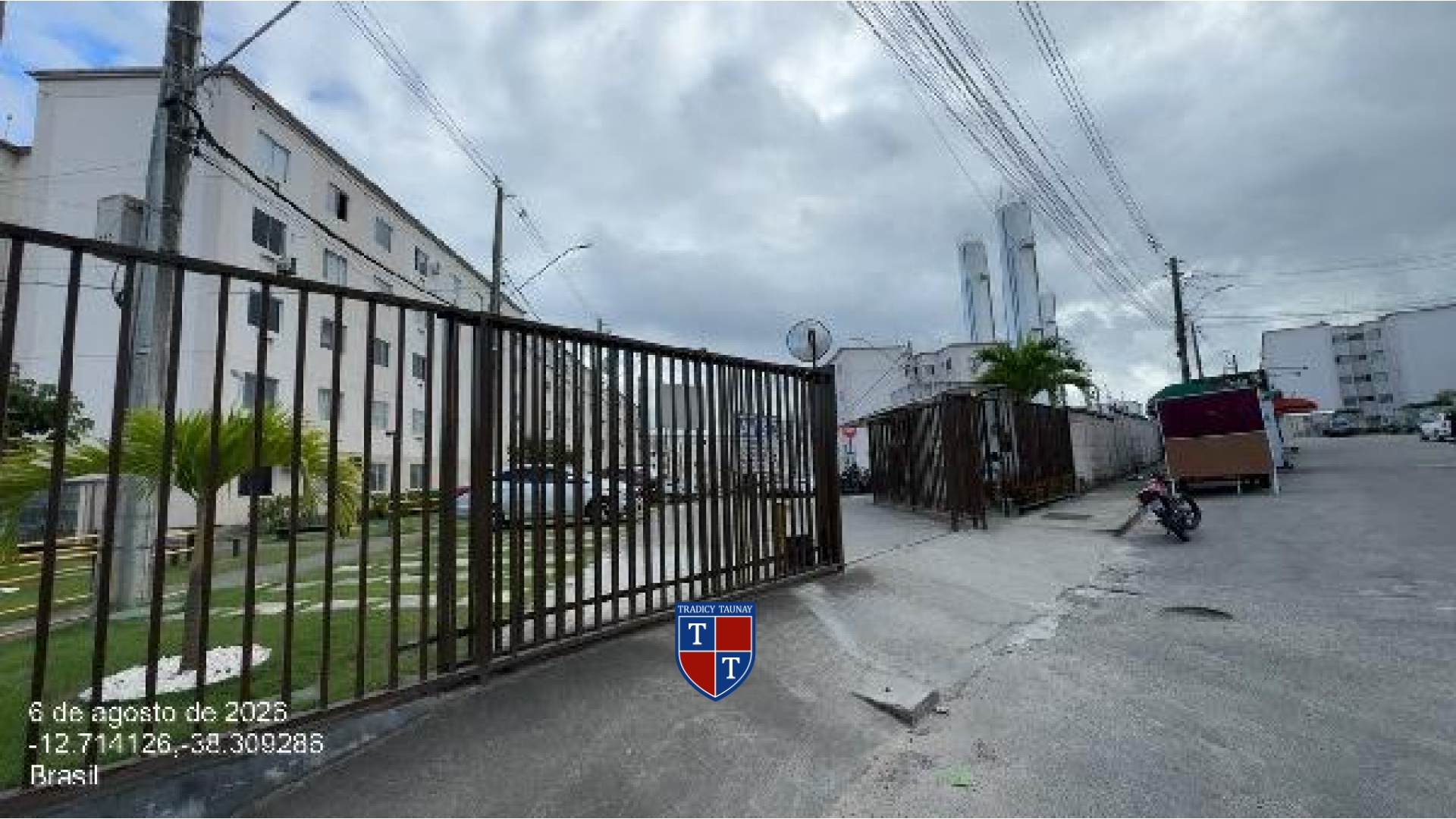 Foto 1 de APARTAMENTO em ITACIMIRIM, CAMACARI/BA - Imóvel Retomado CAIXA Ref 8787708829825