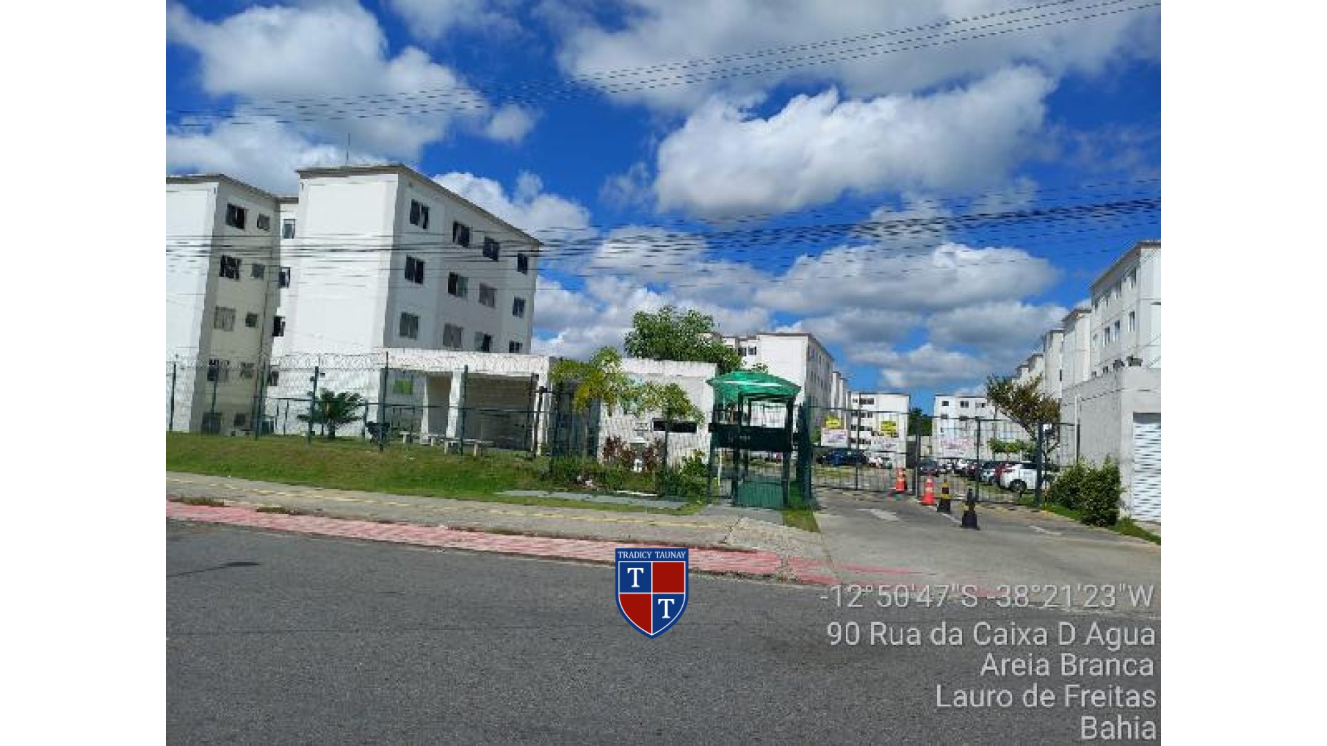 Foto 1 de APARTAMENTO em AREIA BRANCA, SALVADOR/BA - Imóvel Retomado CAIXA Ref 8787708866496