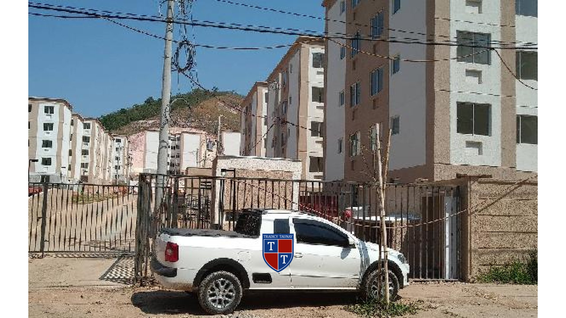 APARTAMENTO em PECHINCHA