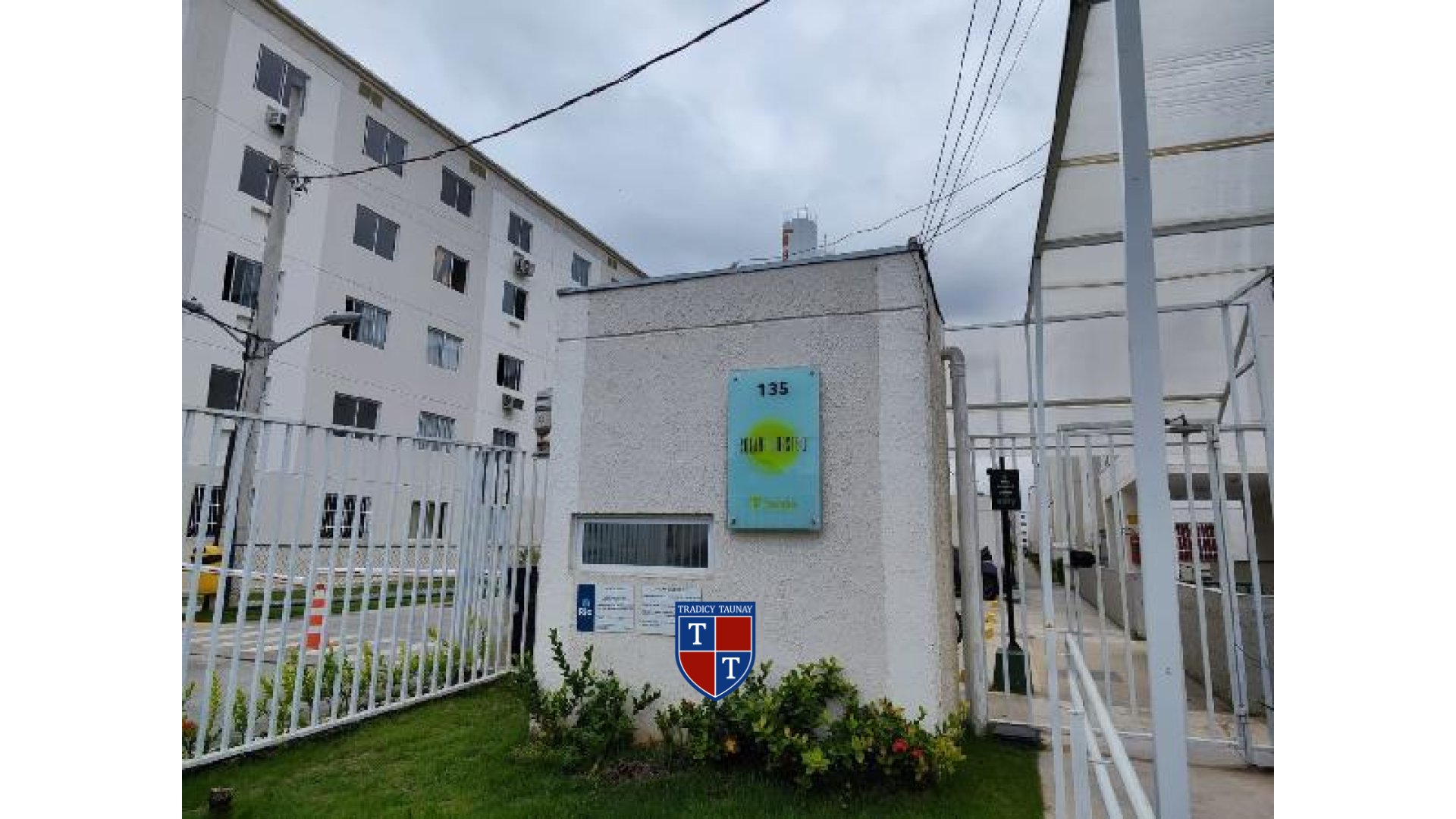 APARTAMENTO em CAMPO GRANDE