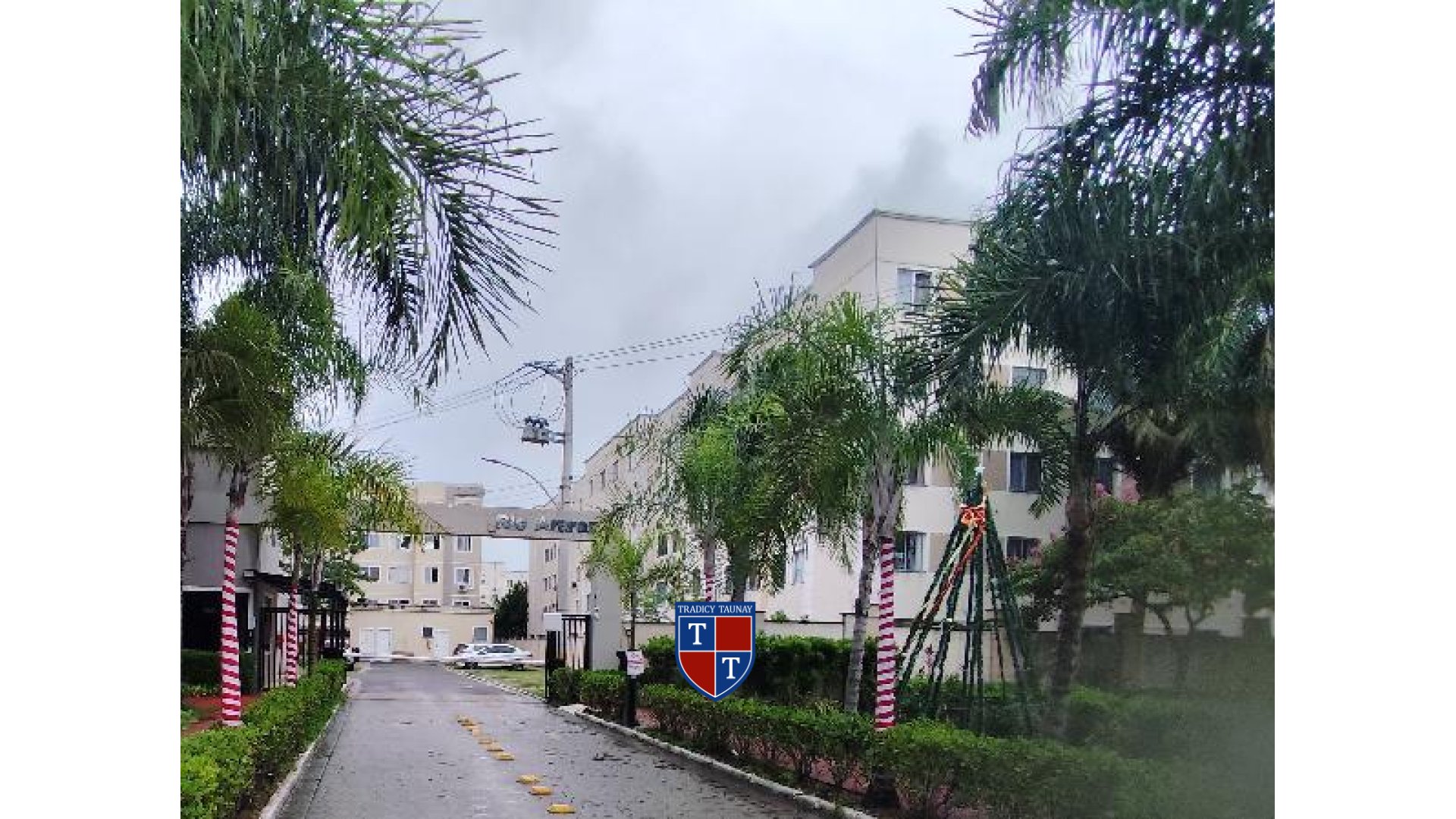 APARTAMENTO em SANTA CRUZ