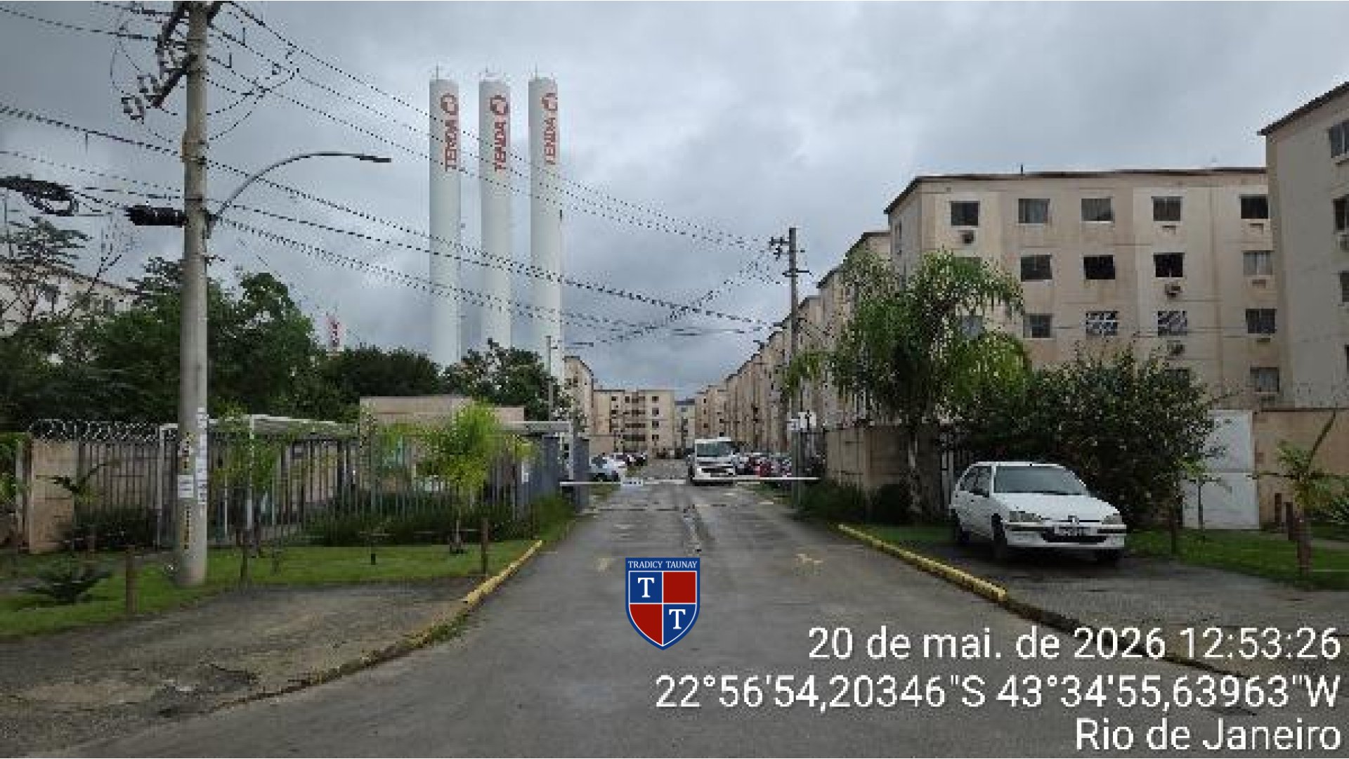 APARTAMENTO em GUARATIBA
