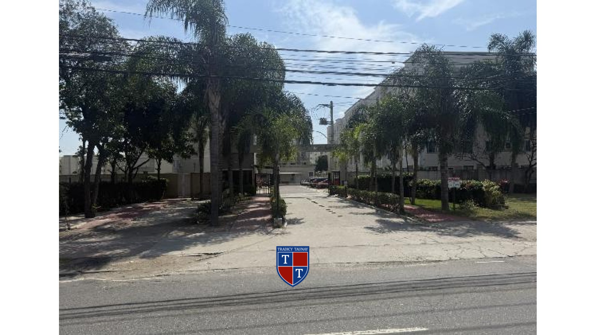 APARTAMENTO em SANTA CRUZ