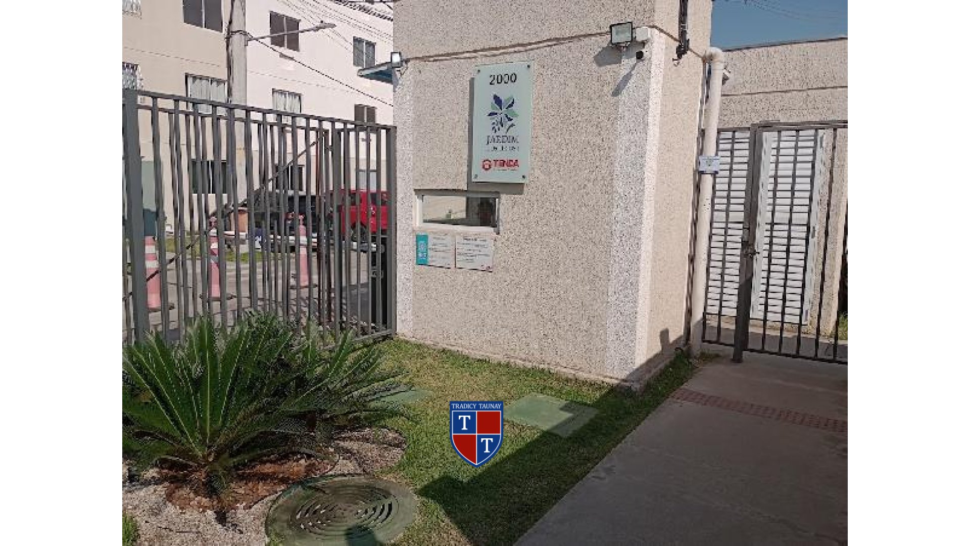 APARTAMENTO em SANTA CRUZ