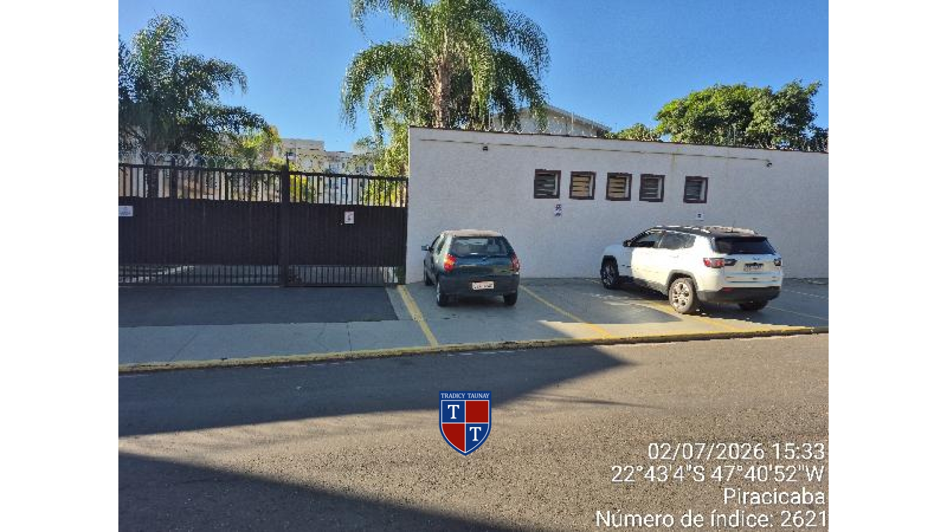 APARTAMENTO em GLEBAS CALIFORNIA