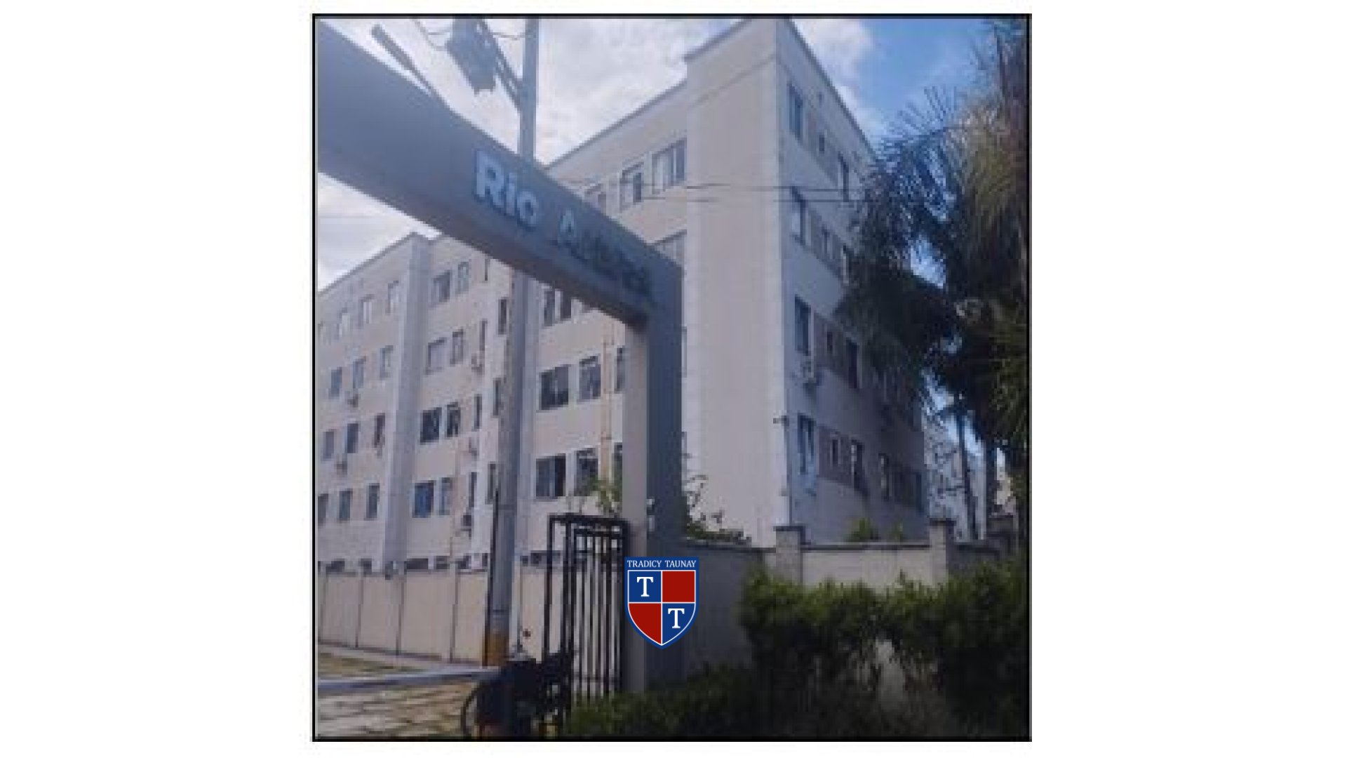 APARTAMENTO em SANTA CRUZ