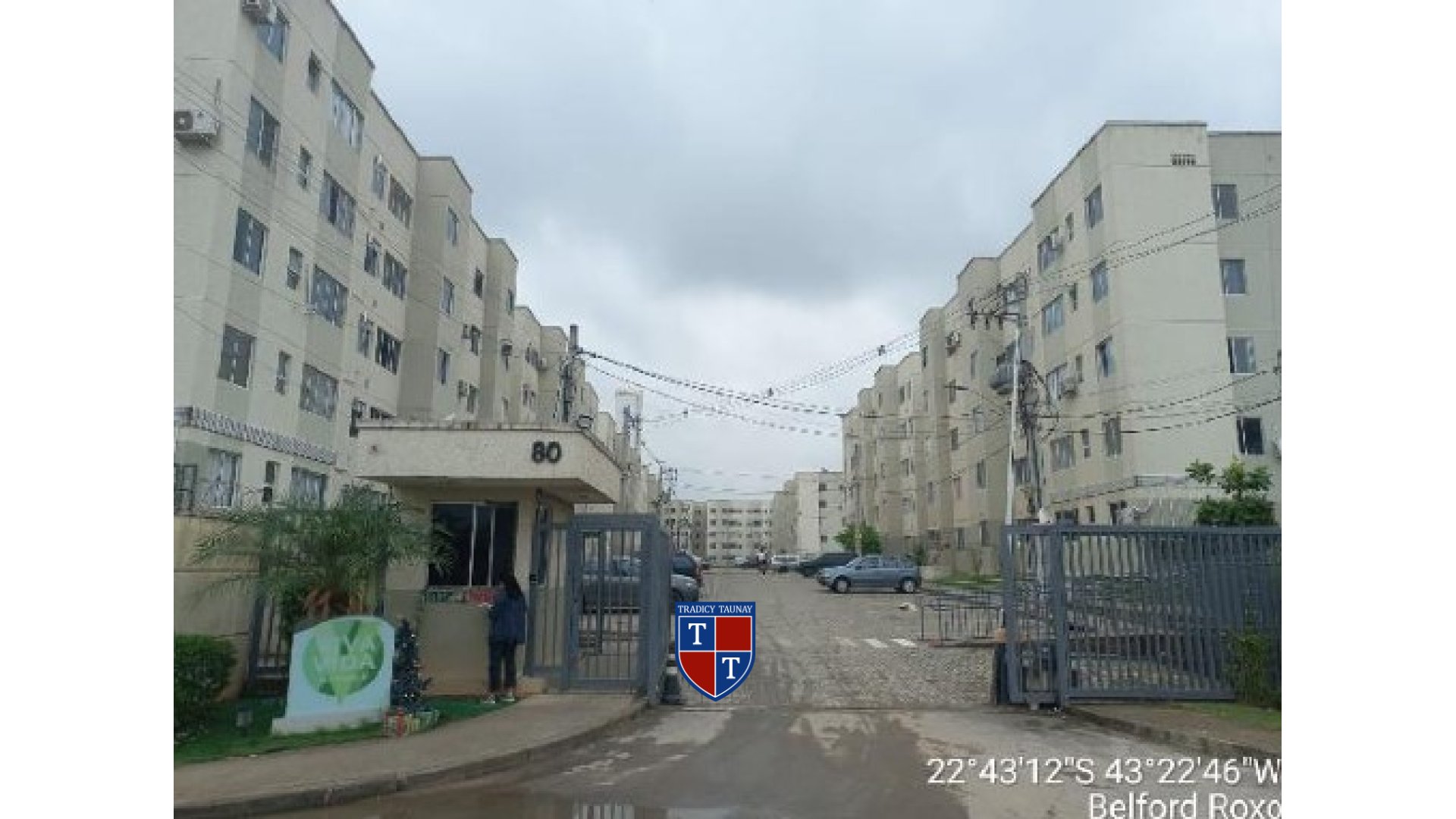 APARTAMENTO em SAO VICENTE