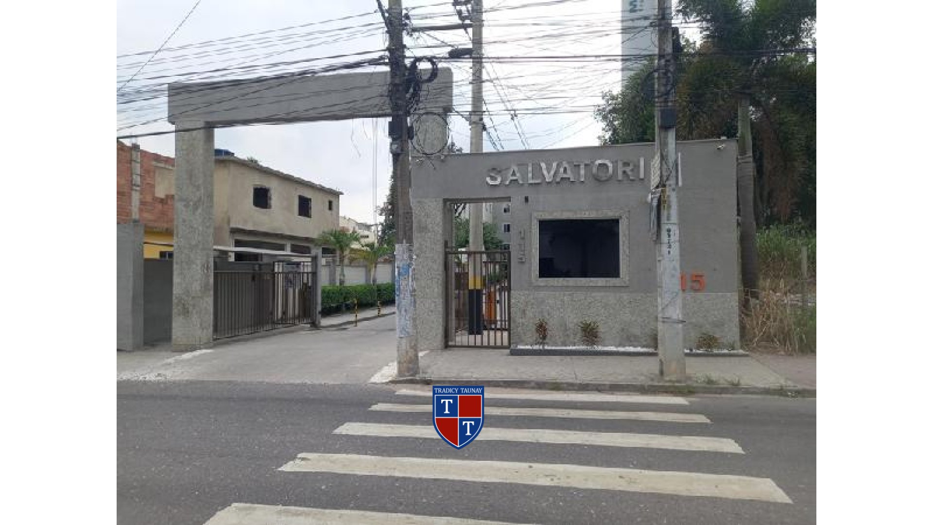 APARTAMENTO em VISTA ALEGRE