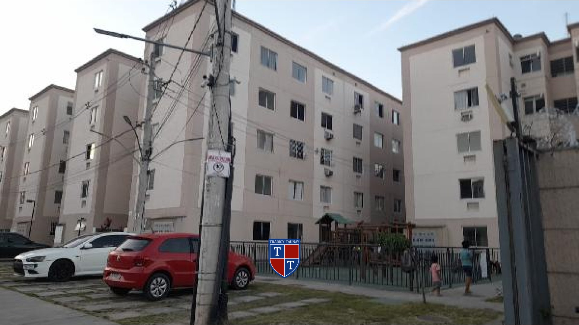 APARTAMENTO em GUARATIBA