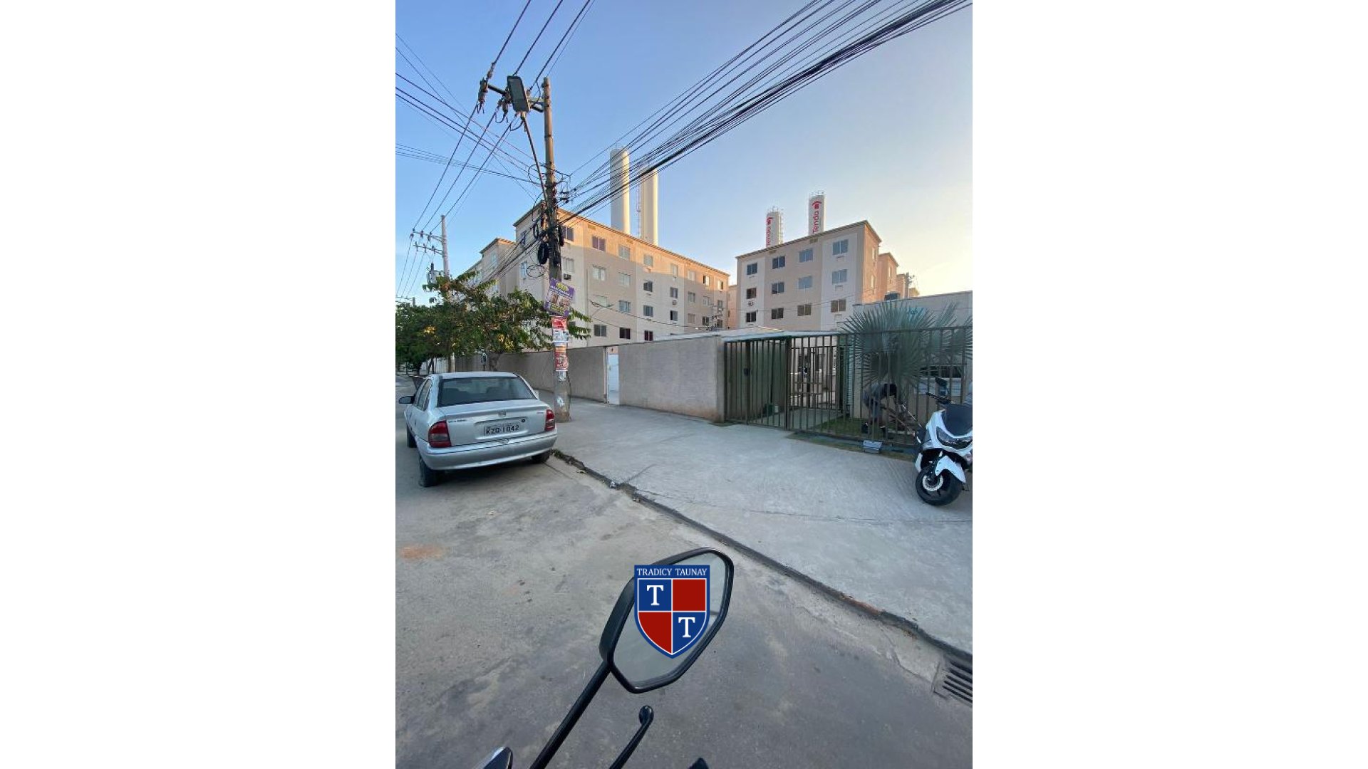 APARTAMENTO em SANTA CRUZ