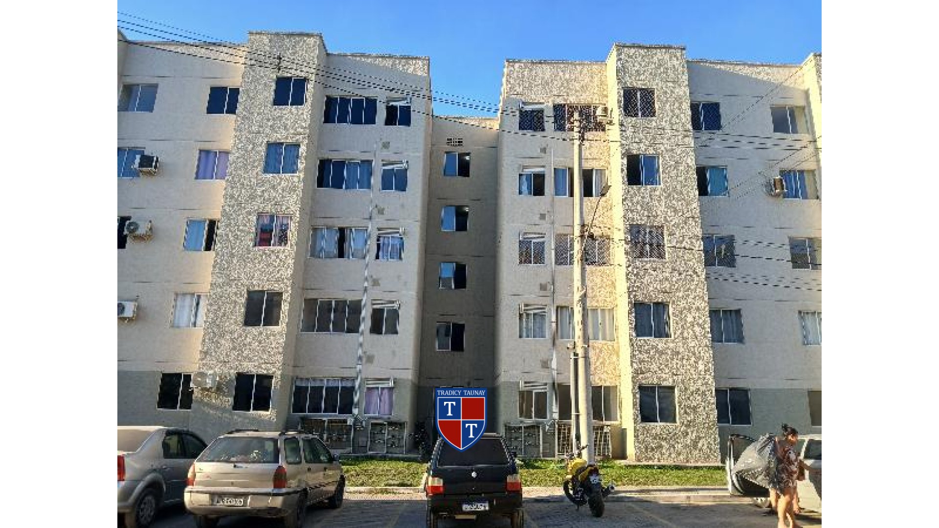 APARTAMENTO em SAO VICENTE