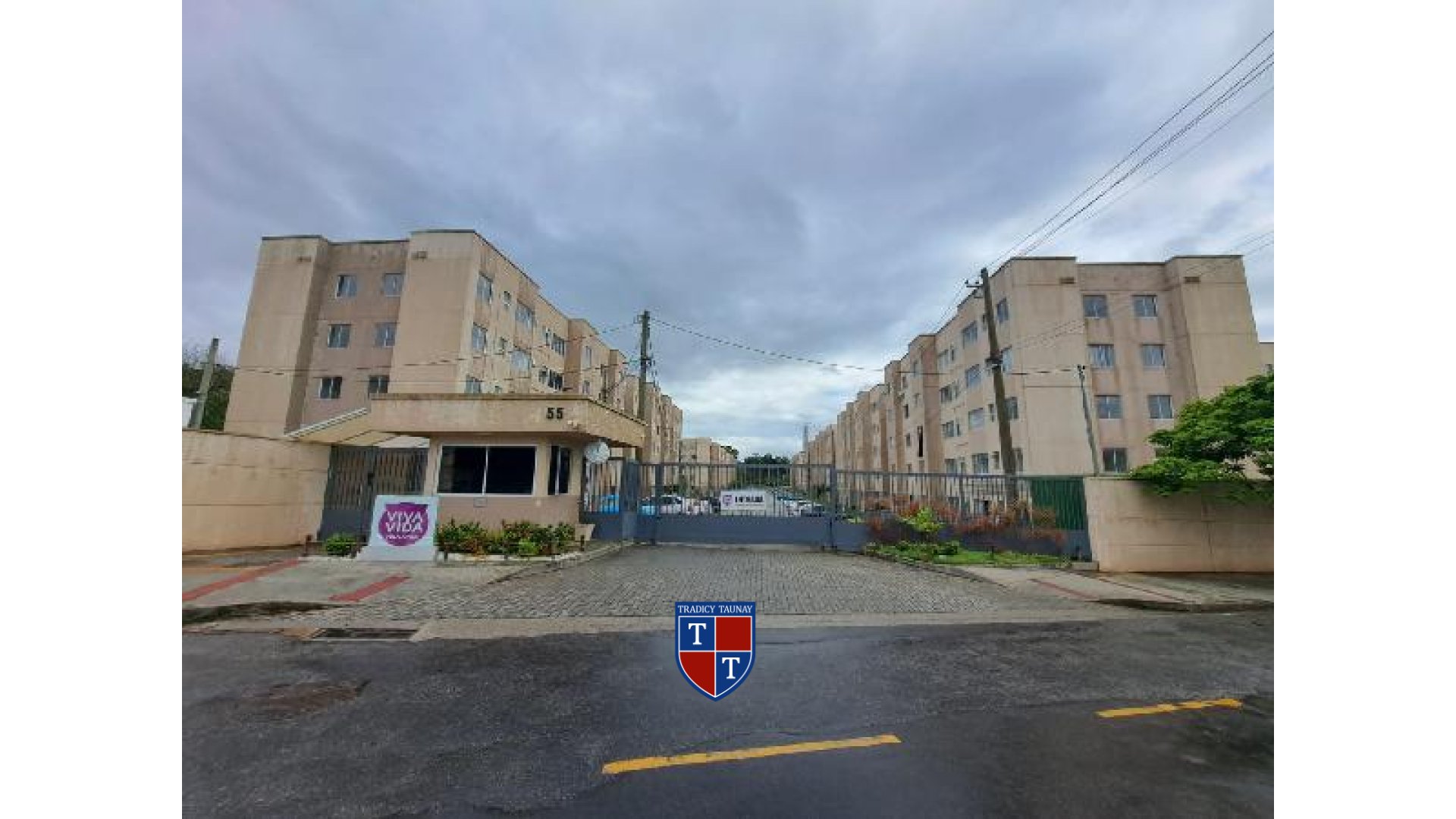 APARTAMENTO em SANTA CRUZ