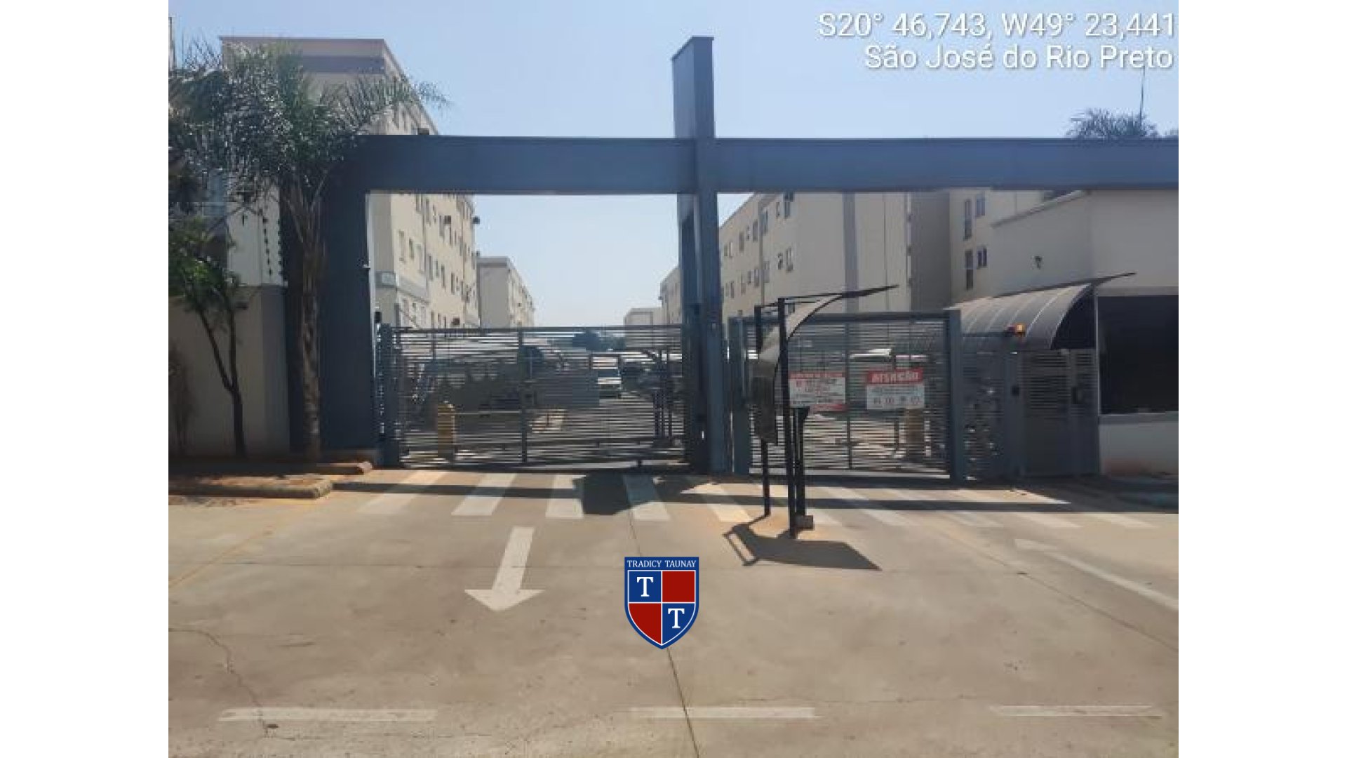APARTAMENTO em JARDIM ITAPEMA