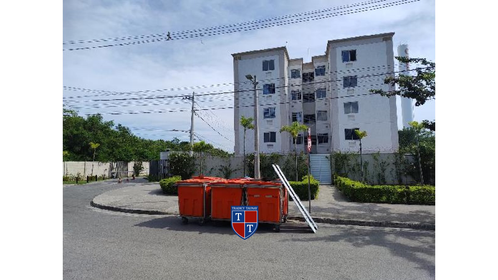 APARTAMENTO em GUARATIBA