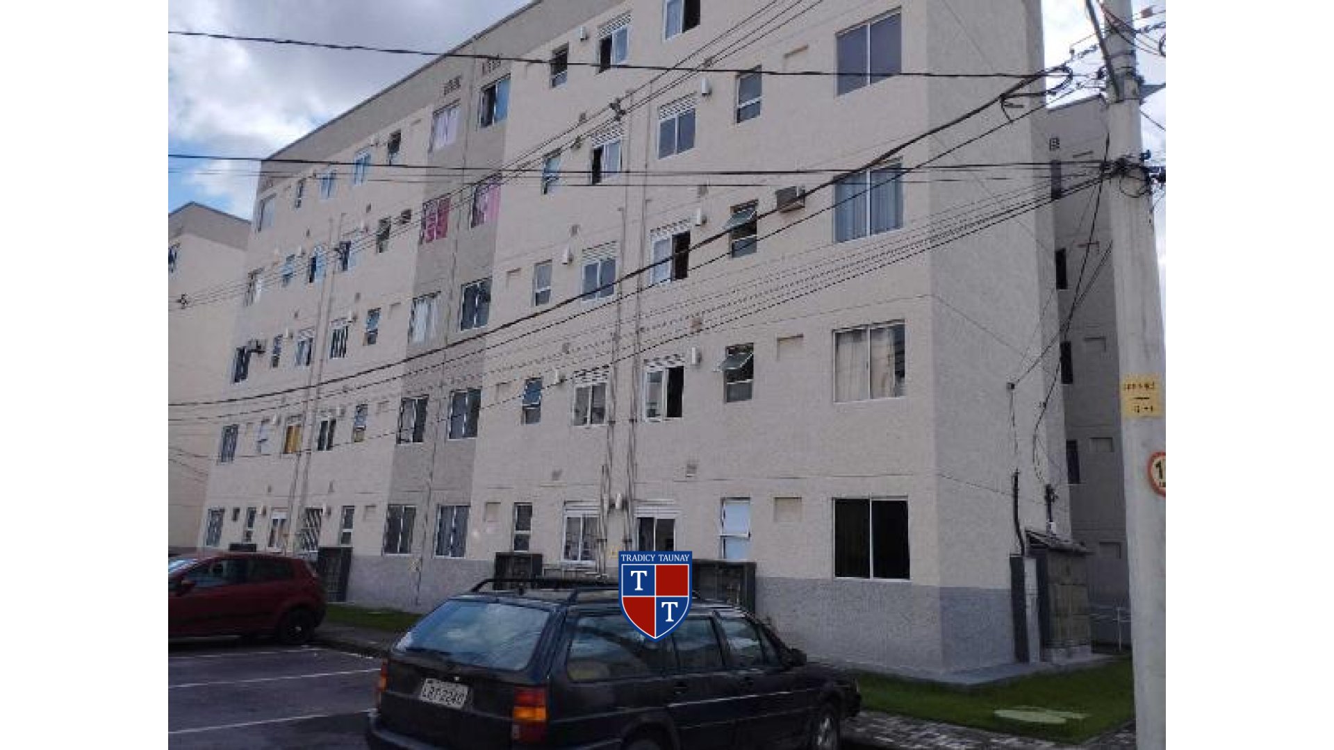 APARTAMENTO em SANTA AMELIA