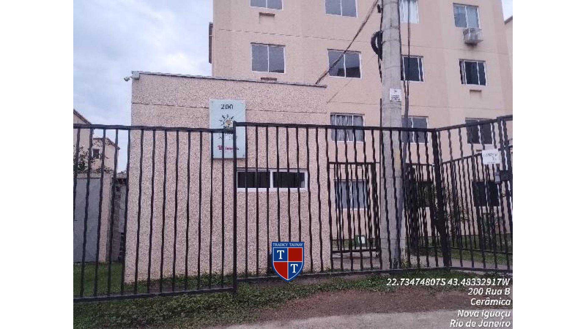 APARTAMENTO em CERAMICA
