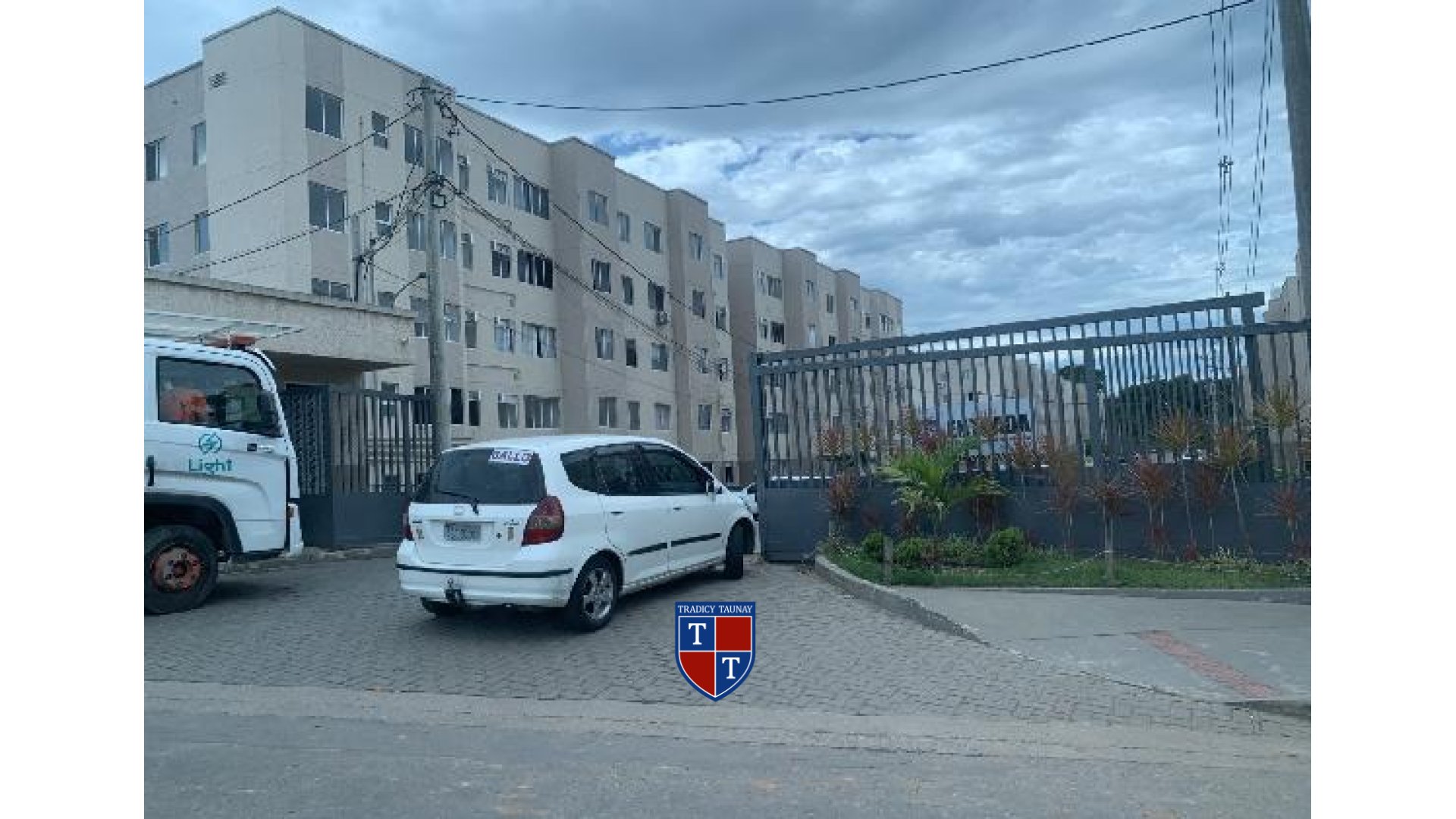 APARTAMENTO em SANTA CRUZ