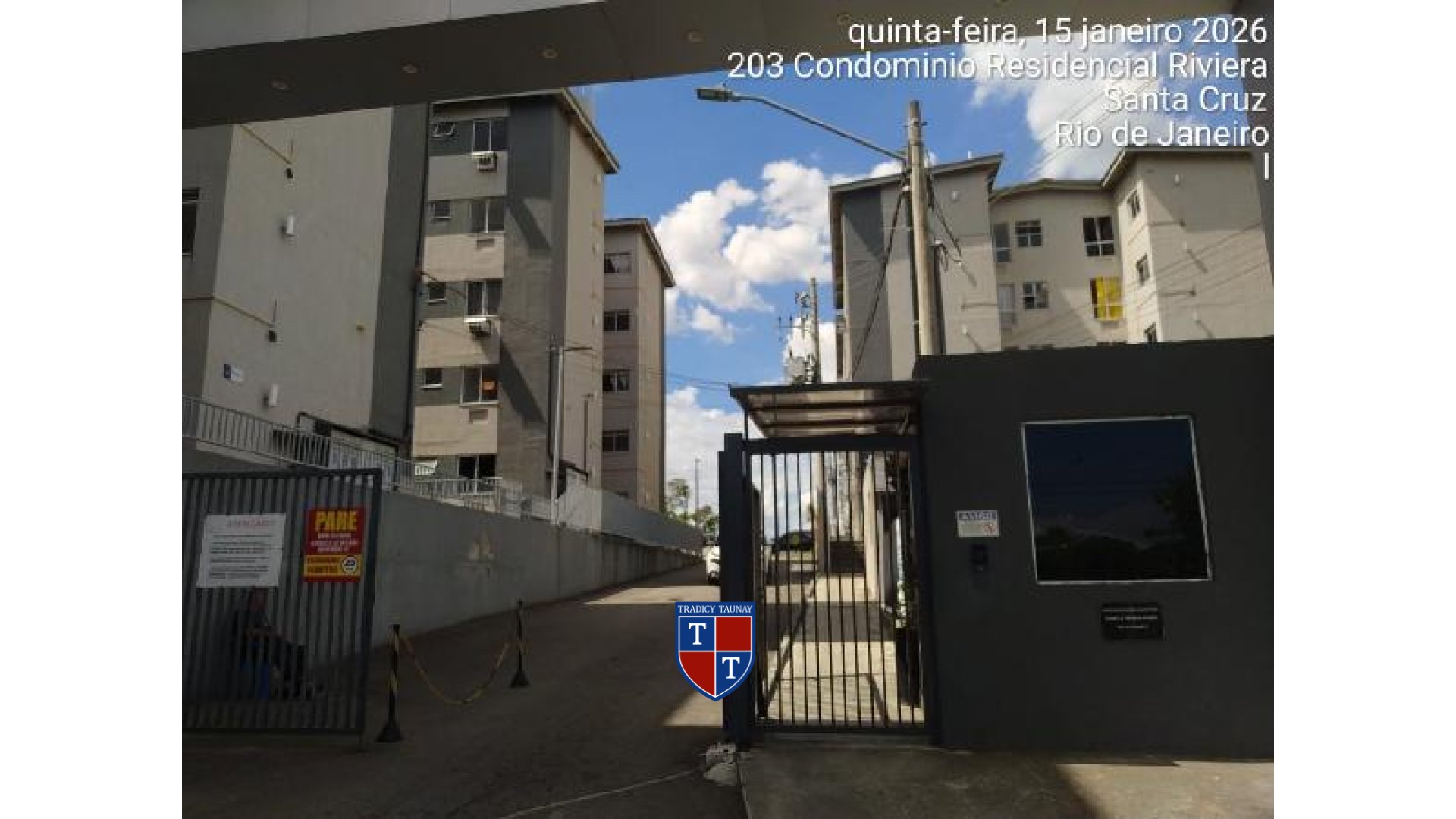 APARTAMENTO em SANTA CRUZ