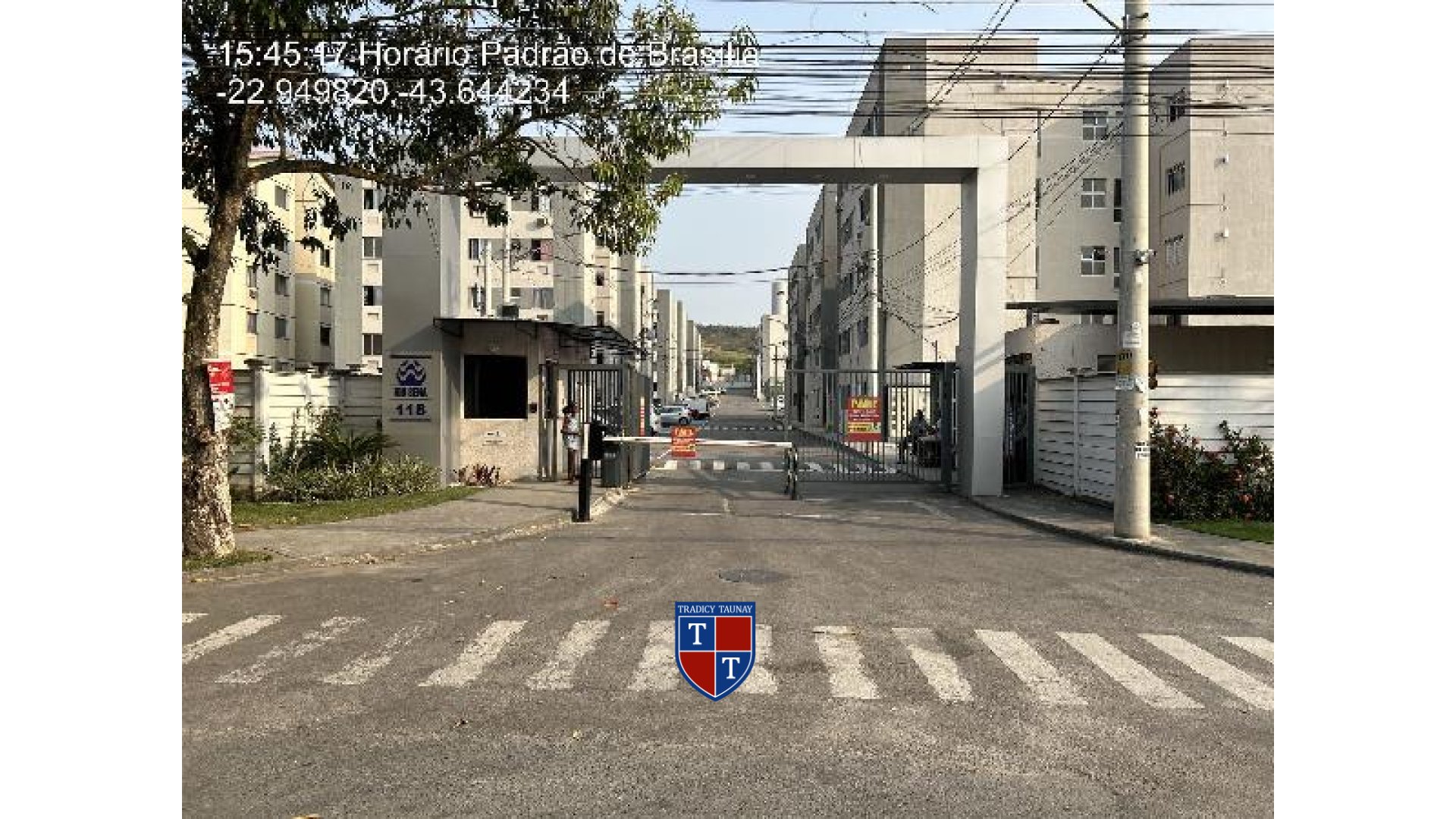 APARTAMENTO em SANTA CRUZ