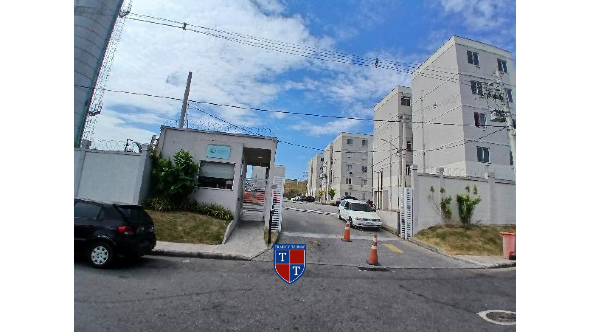 Foto 1 de APARTAMENTO em FIGUEIRAS, NOVA IGUACU/RJ - Imóvel Retomado CAIXA Ref 8787710197695