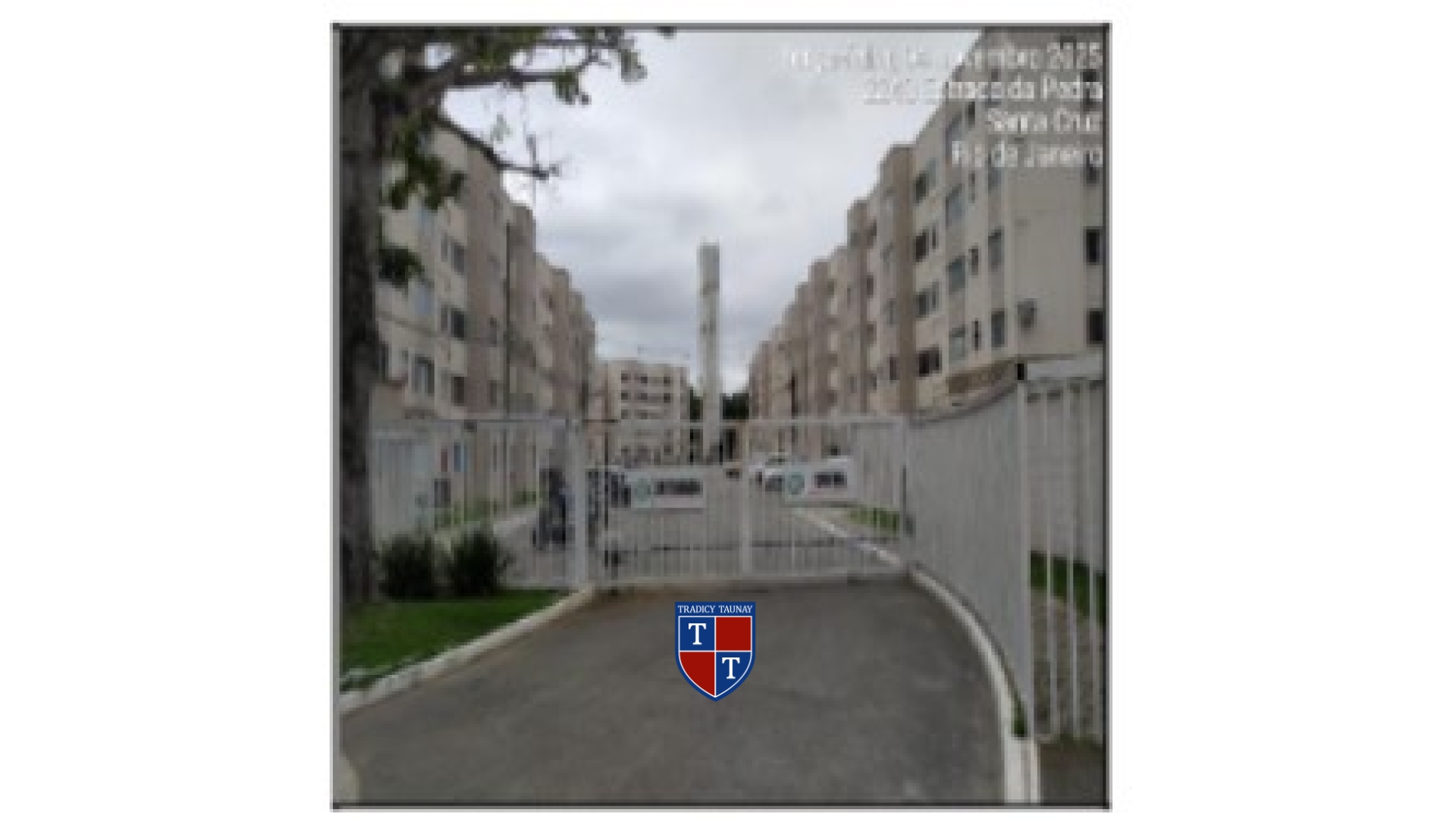 APARTAMENTO em SANTA CRUZ