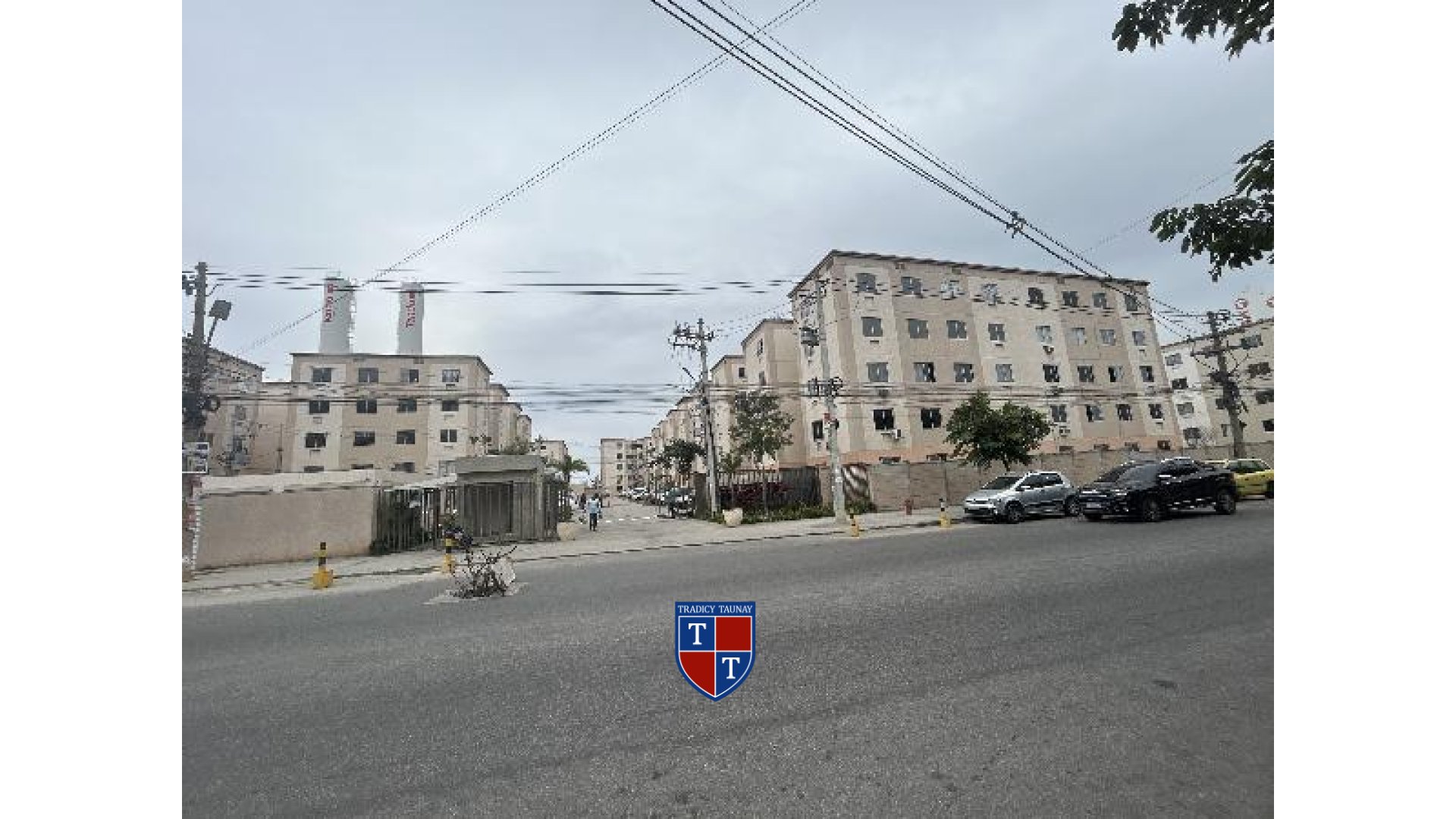 APARTAMENTO em SANTA CRUZ