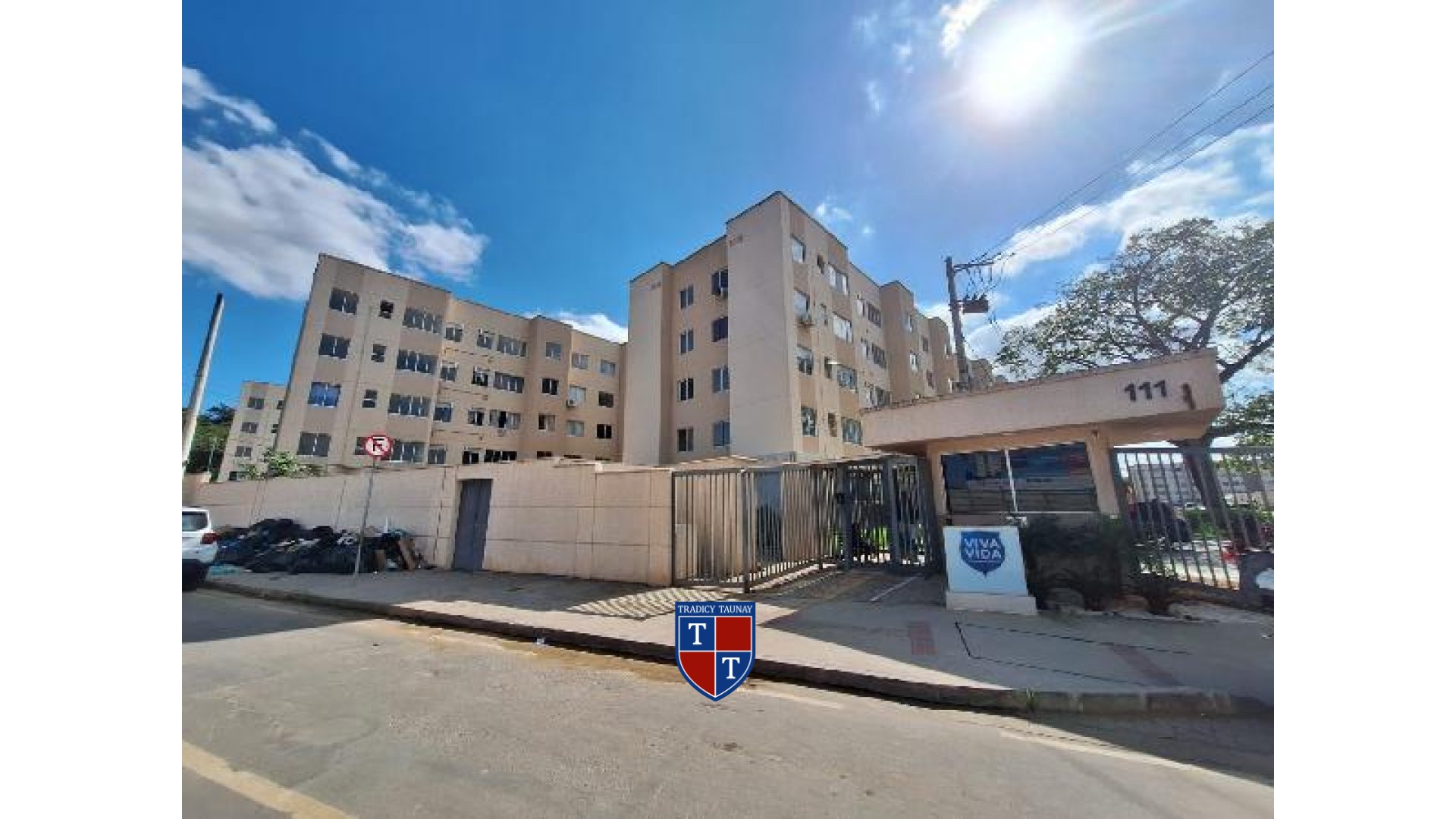 APARTAMENTO em SANTA CRUZ