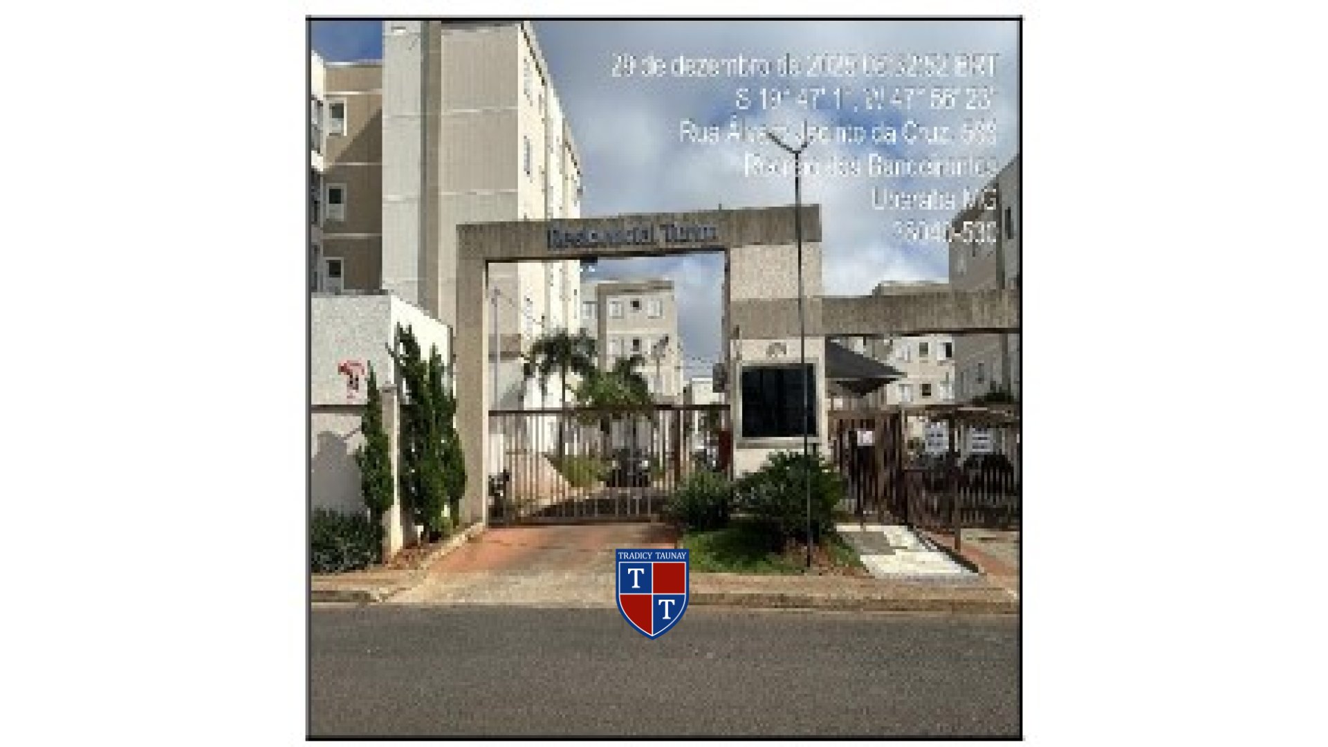 APARTAMENTO em RECREIO DOS BANDEIRANTES