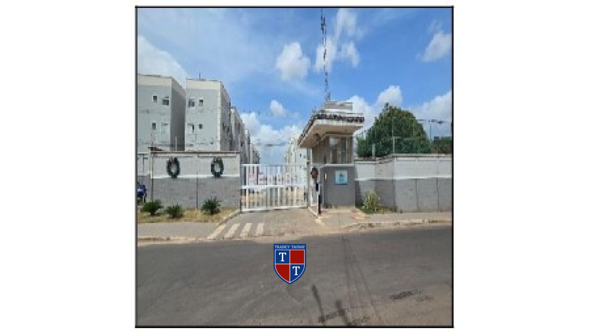 APARTAMENTO em MAIOBINHA