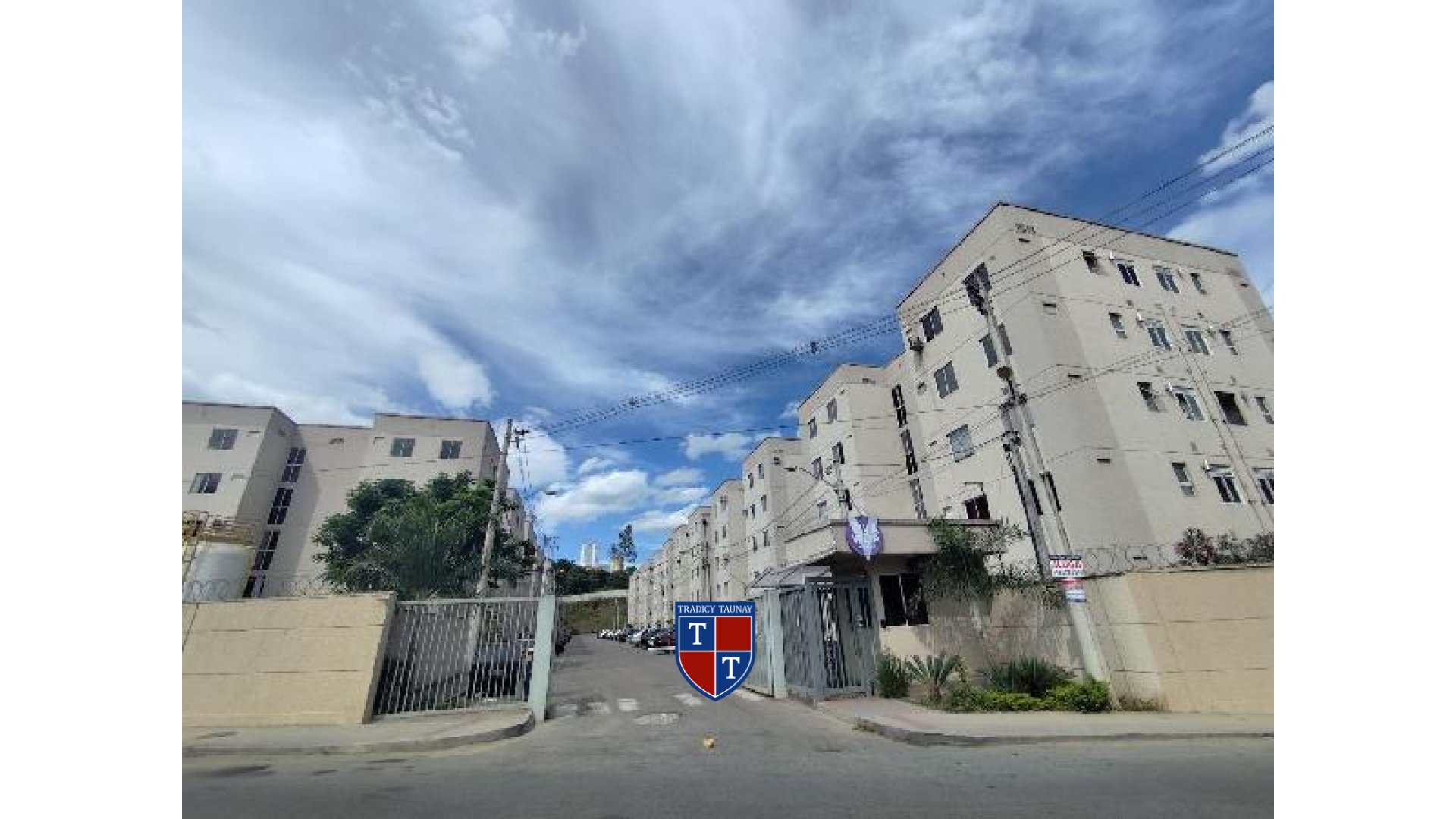 APARTAMENTO em SANTA AMELIA