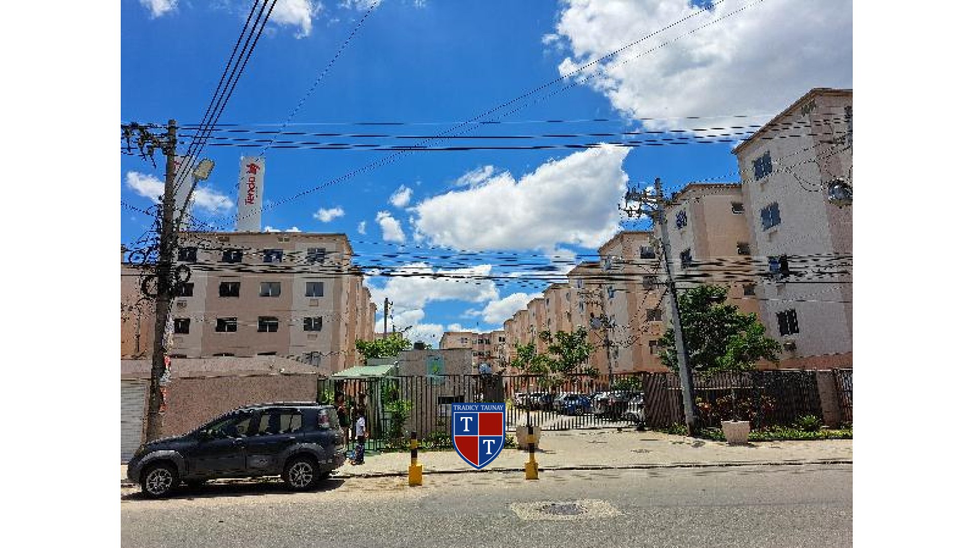 APARTAMENTO em SANTA CRUZ