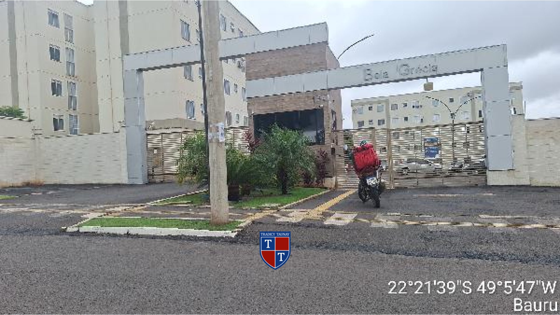APARTAMENTO em RESIDENCIAL PARQUE GRANJA CECILIA B