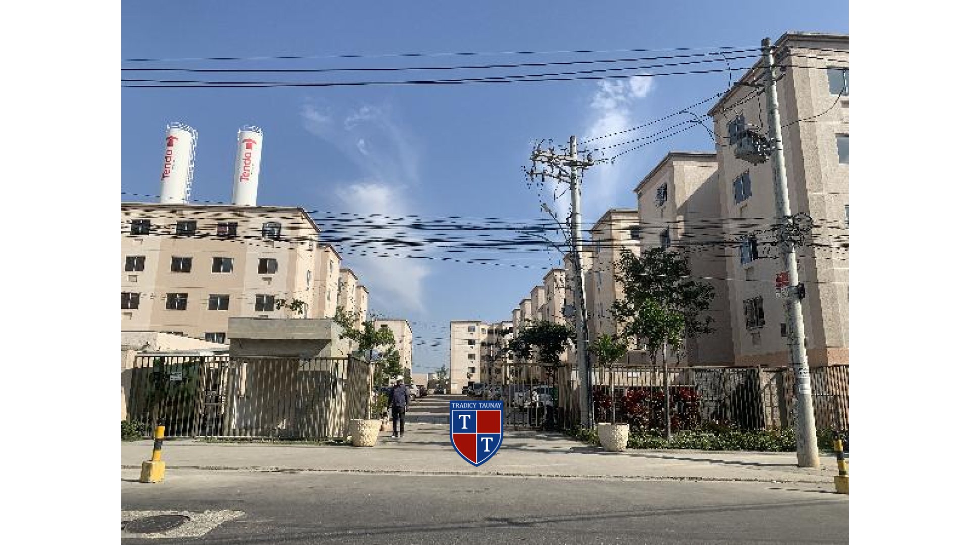 APARTAMENTO em SANTA CRUZ